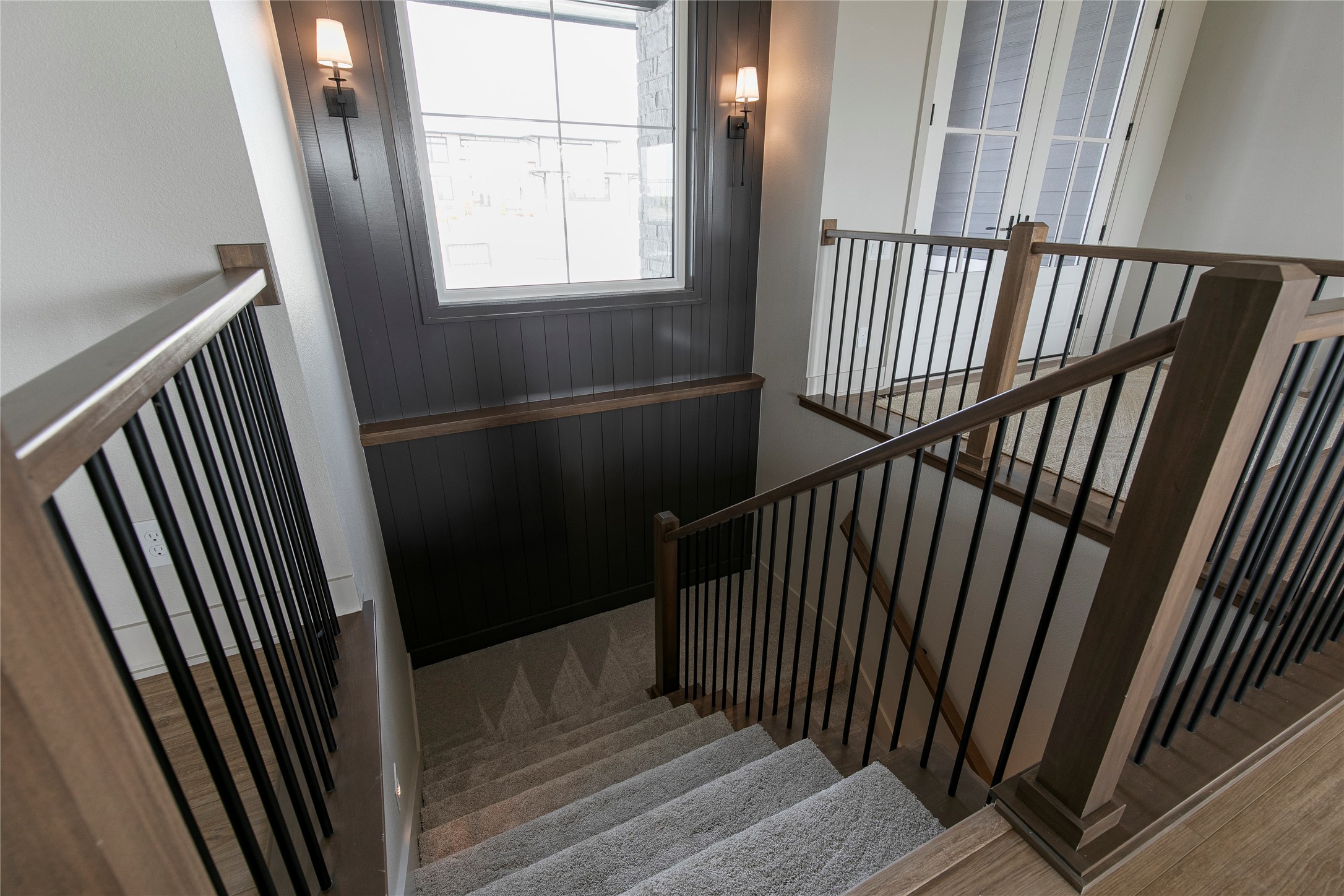 6013 NE Briarwood Drive