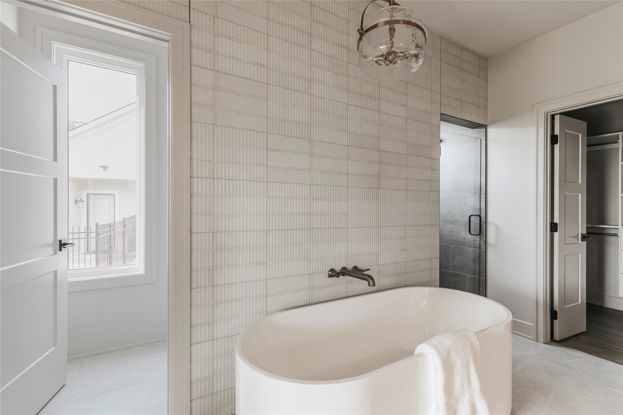 6013 NE Briarwood Drive