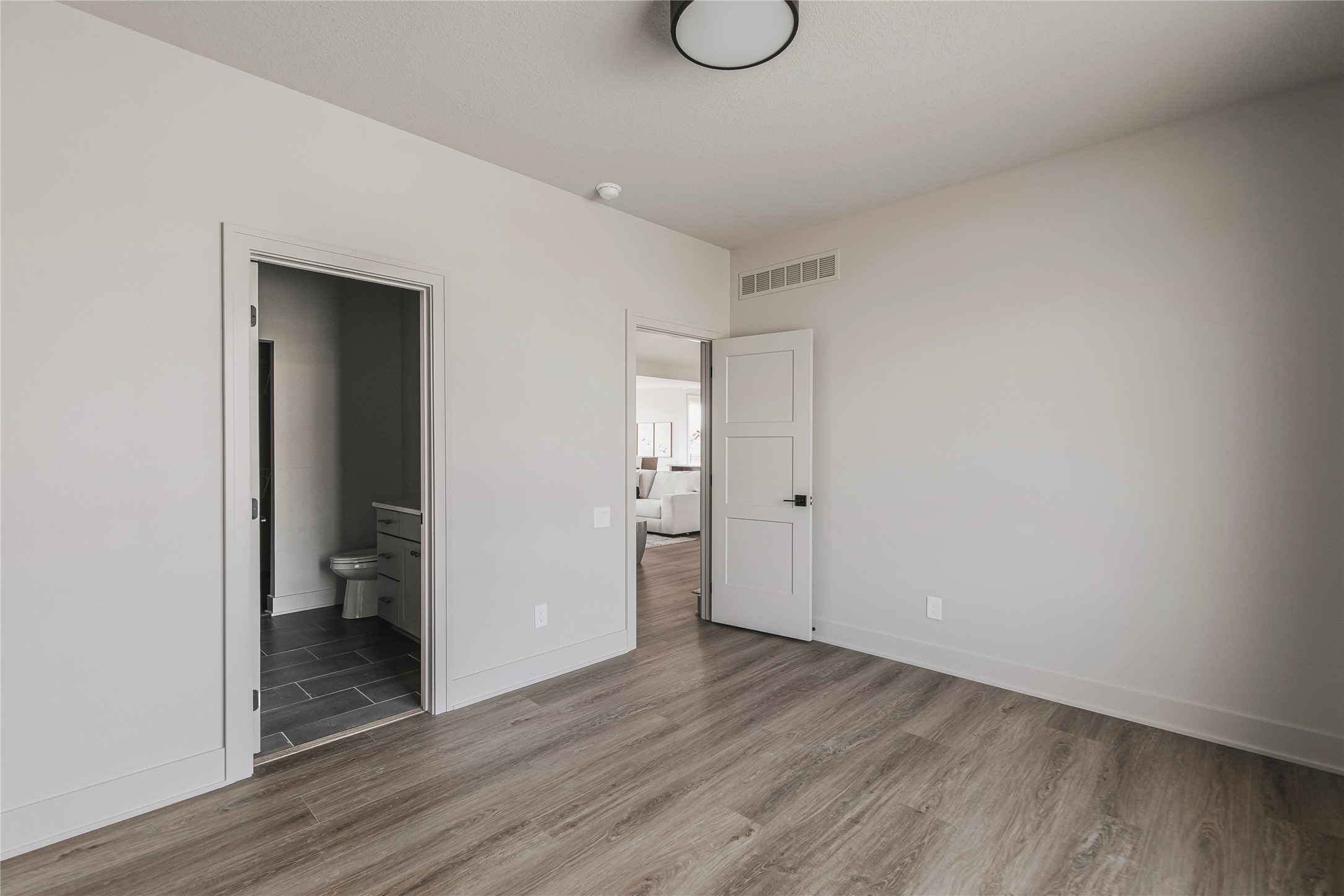 6013 NE Briarwood Drive