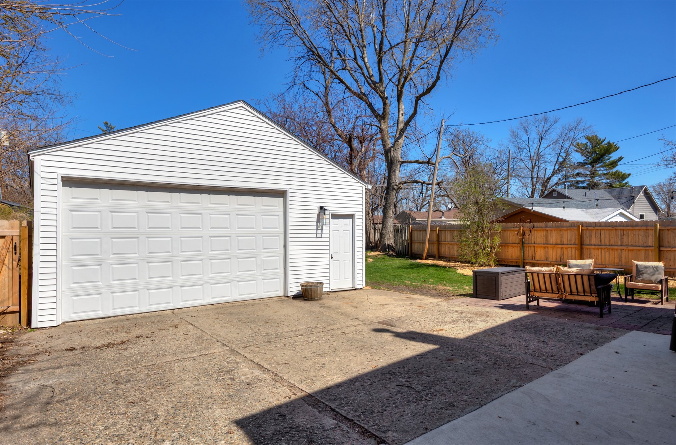 1006 SW Kenworthy Drive