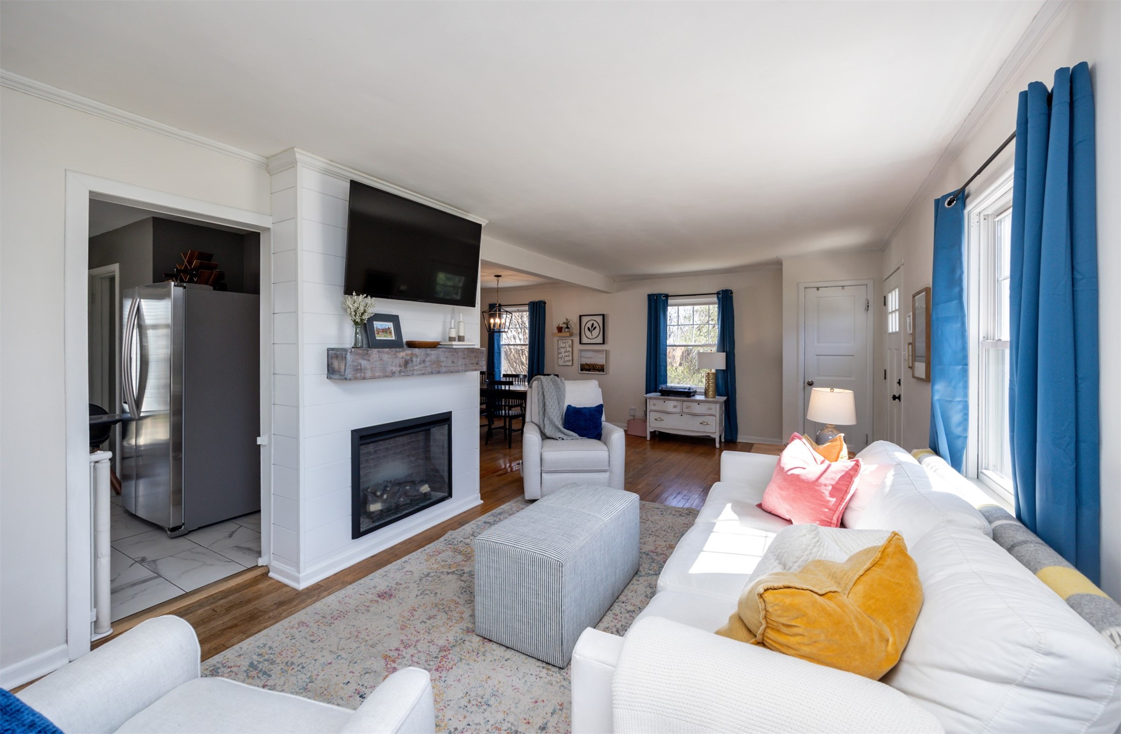 1006 SW Kenworthy Drive