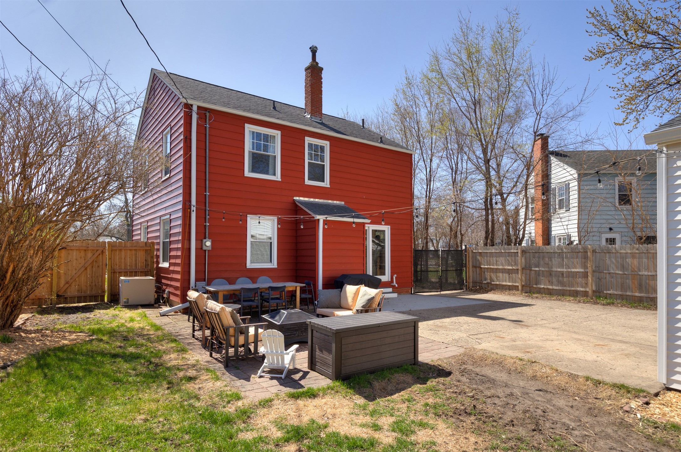 1006 SW Kenworthy Drive