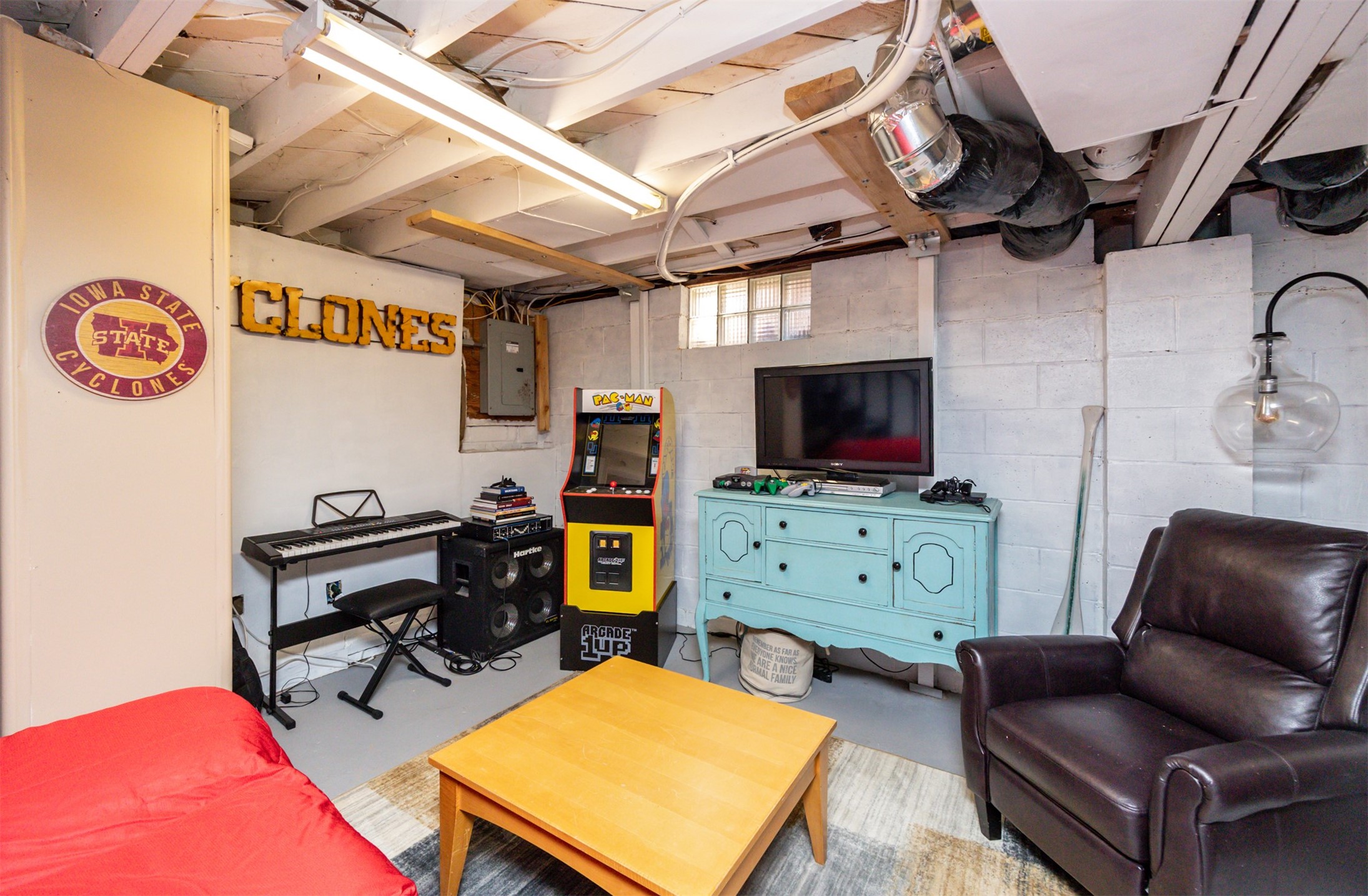 1006 SW Kenworthy Drive