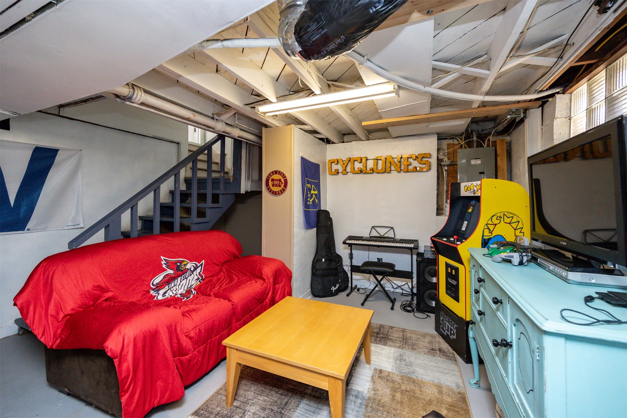 1006 SW Kenworthy Drive