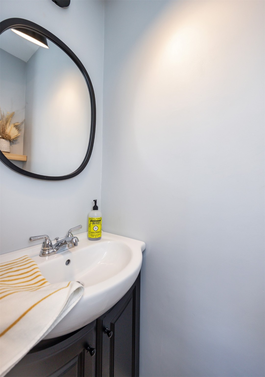 1006 SW Kenworthy Drive