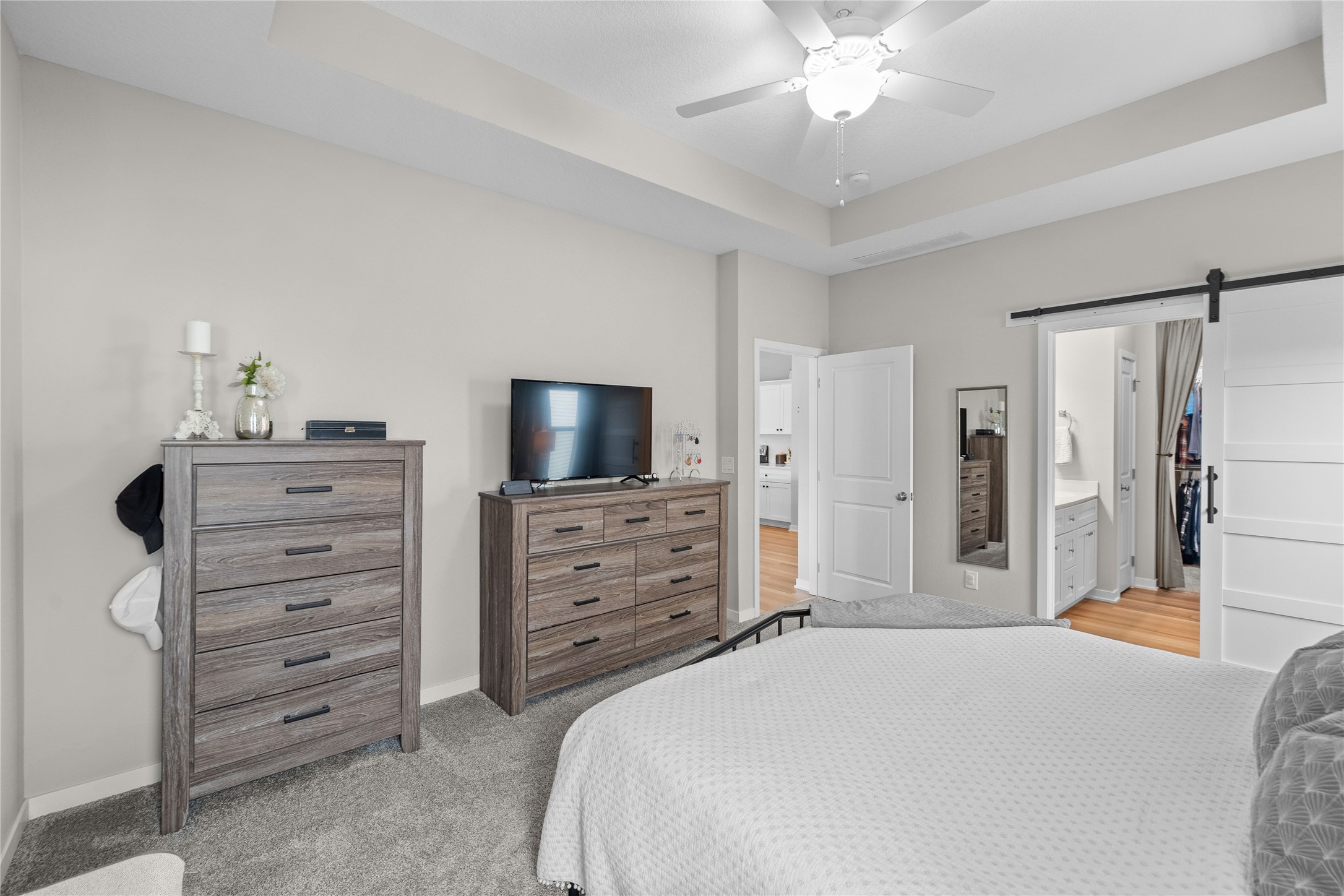 2909 SW Pleasant Street