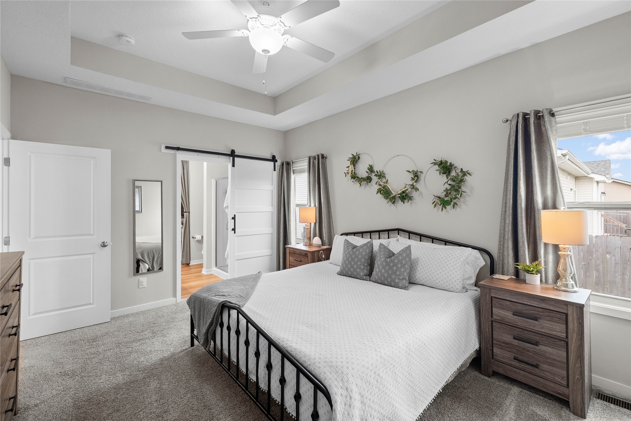 2909 SW Pleasant Street