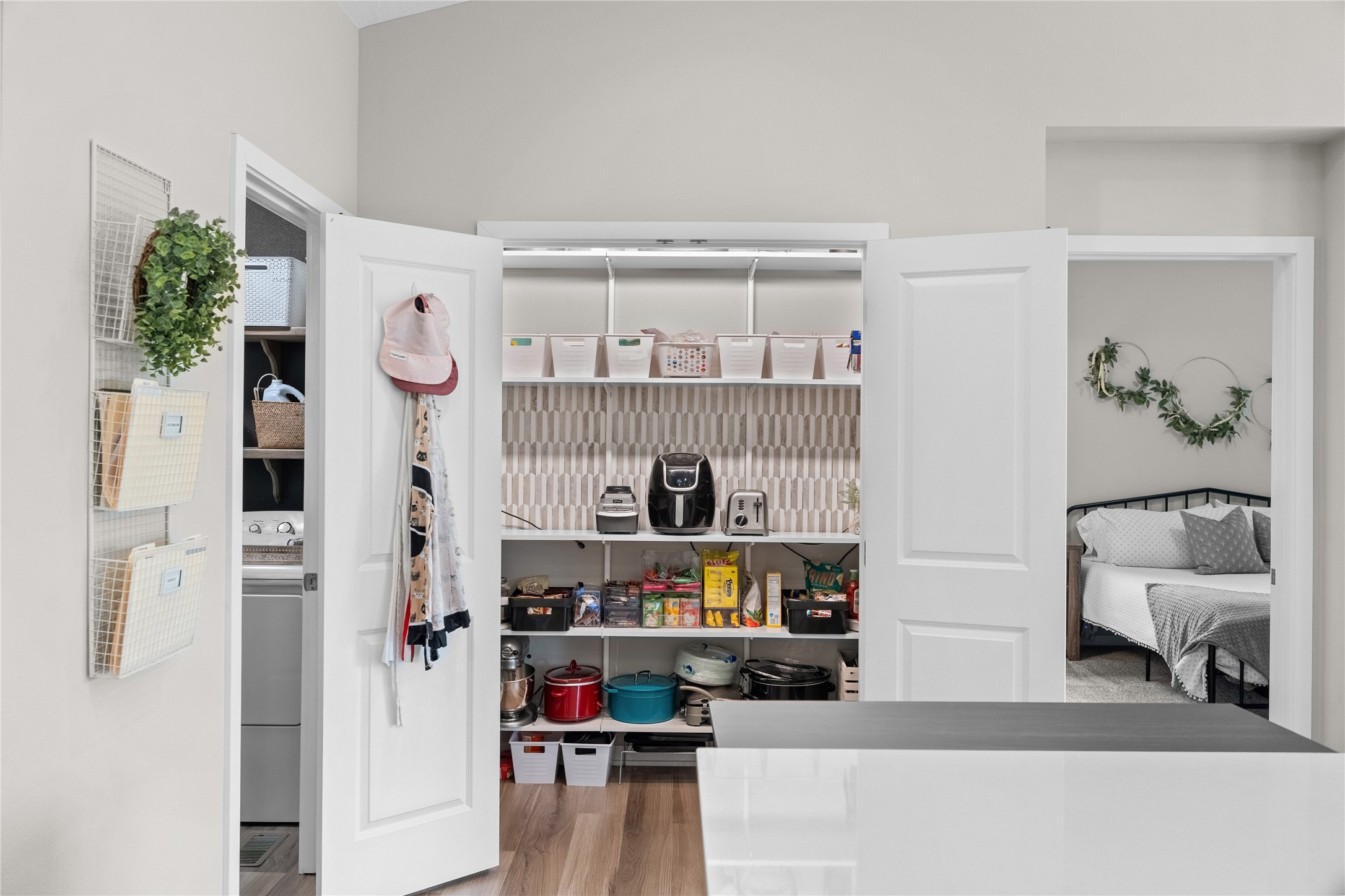 2909 SW Pleasant Street