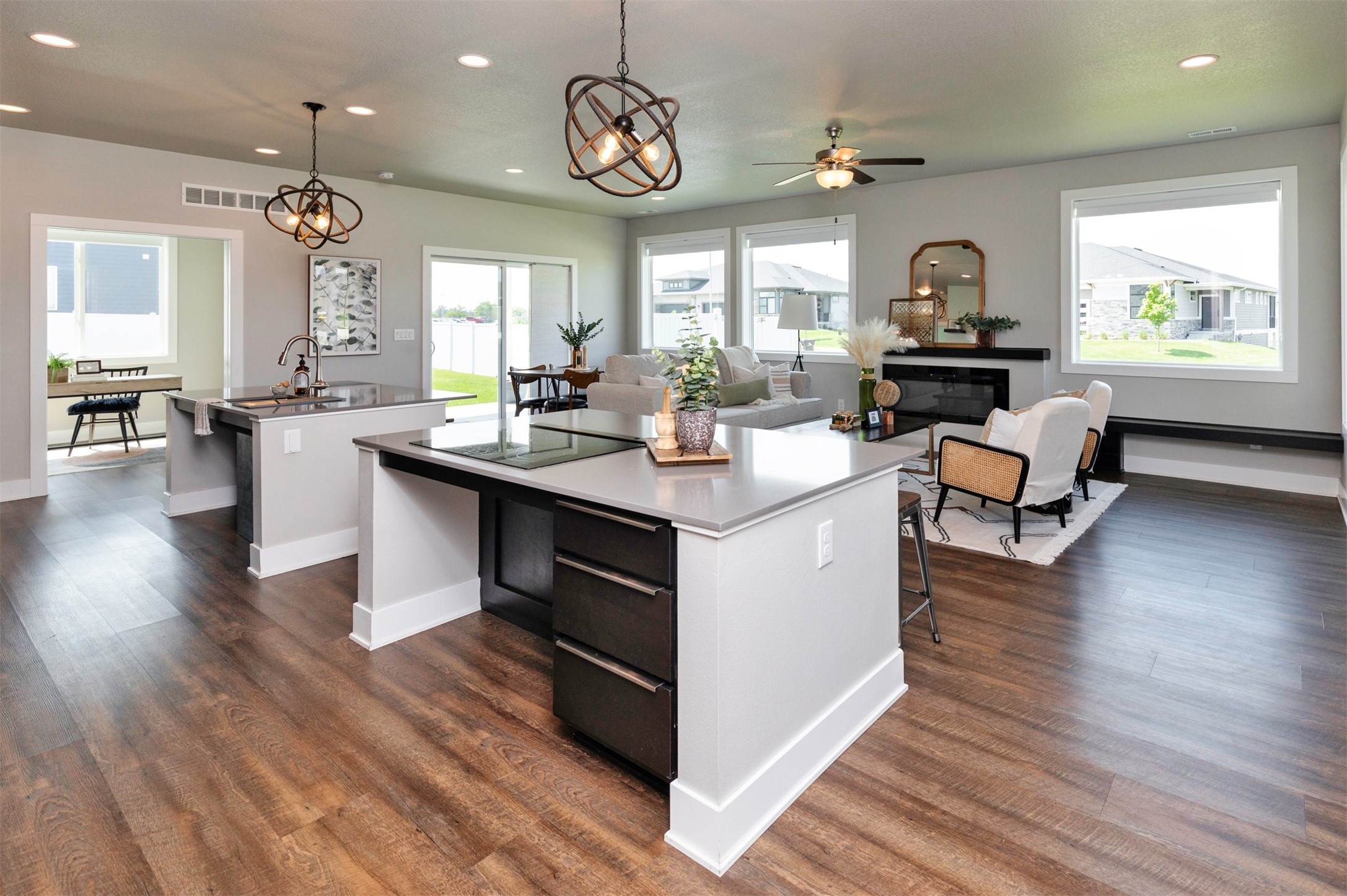 315 NW Gracewood Drive