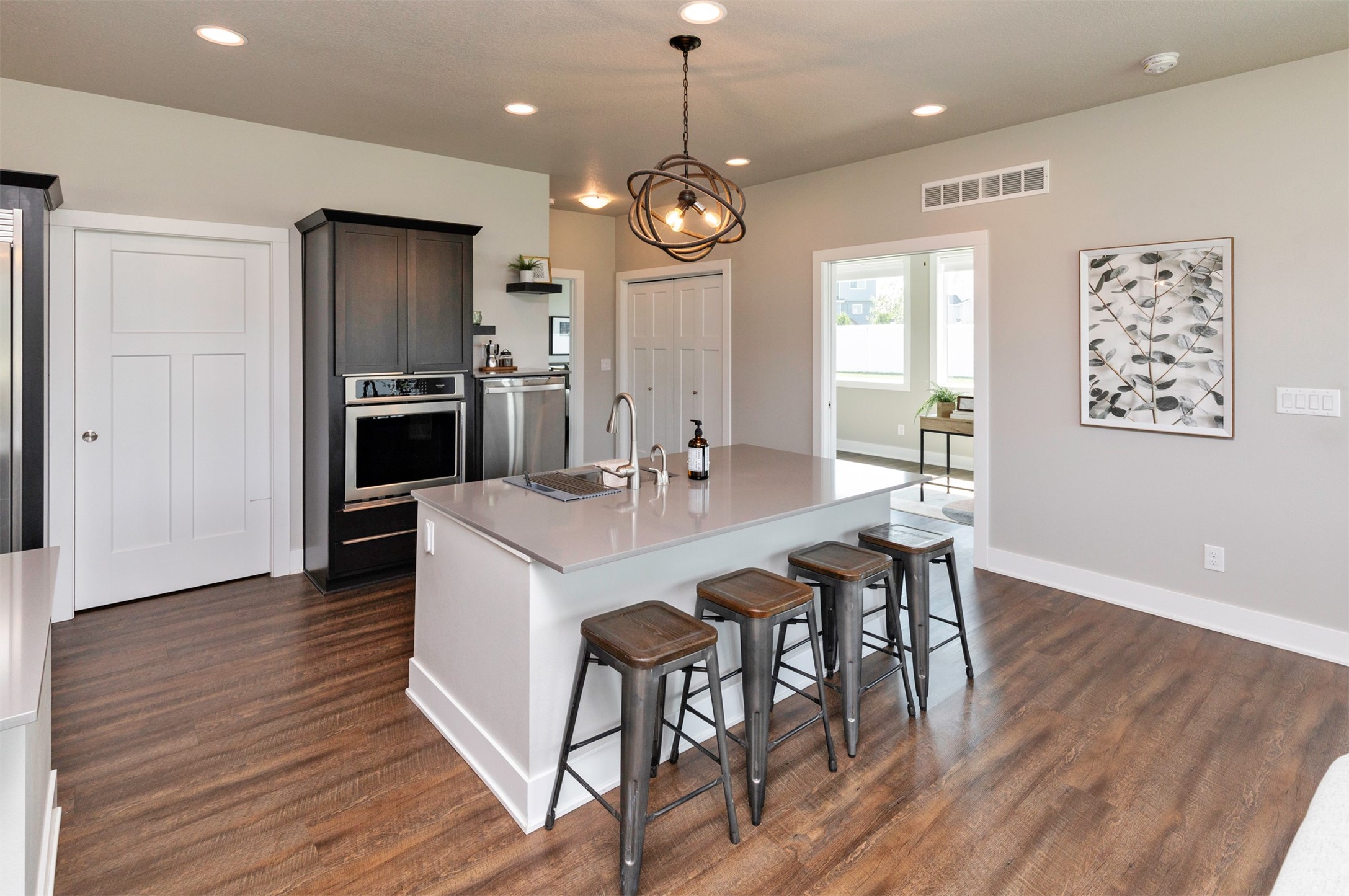 315 NW Gracewood Drive