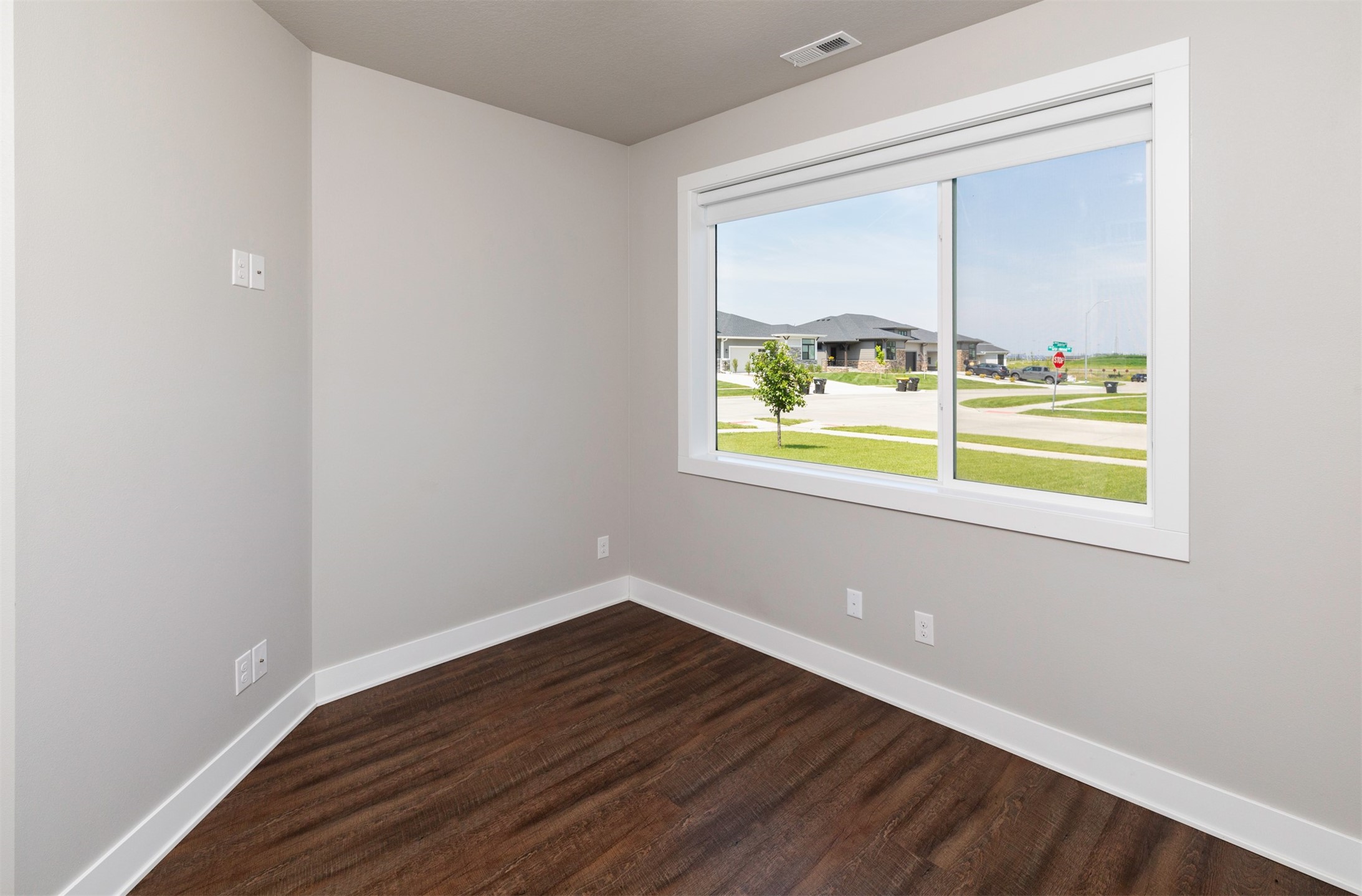 315 NW Gracewood Drive