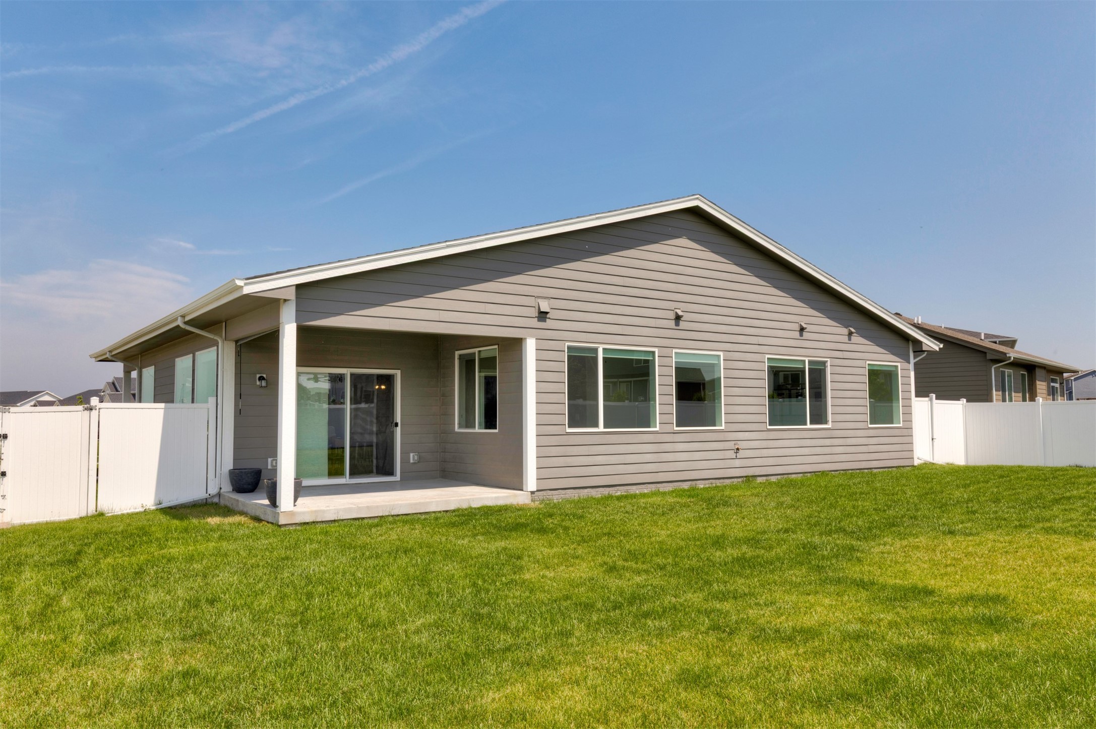 315 NW Gracewood Drive