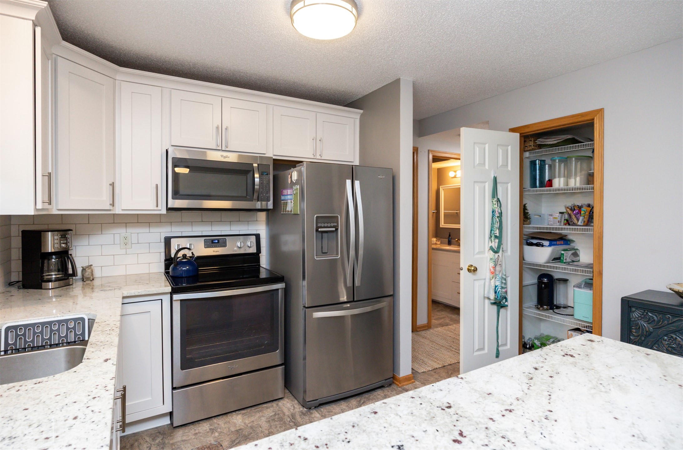 1121 NW Prairie Ridge Drive