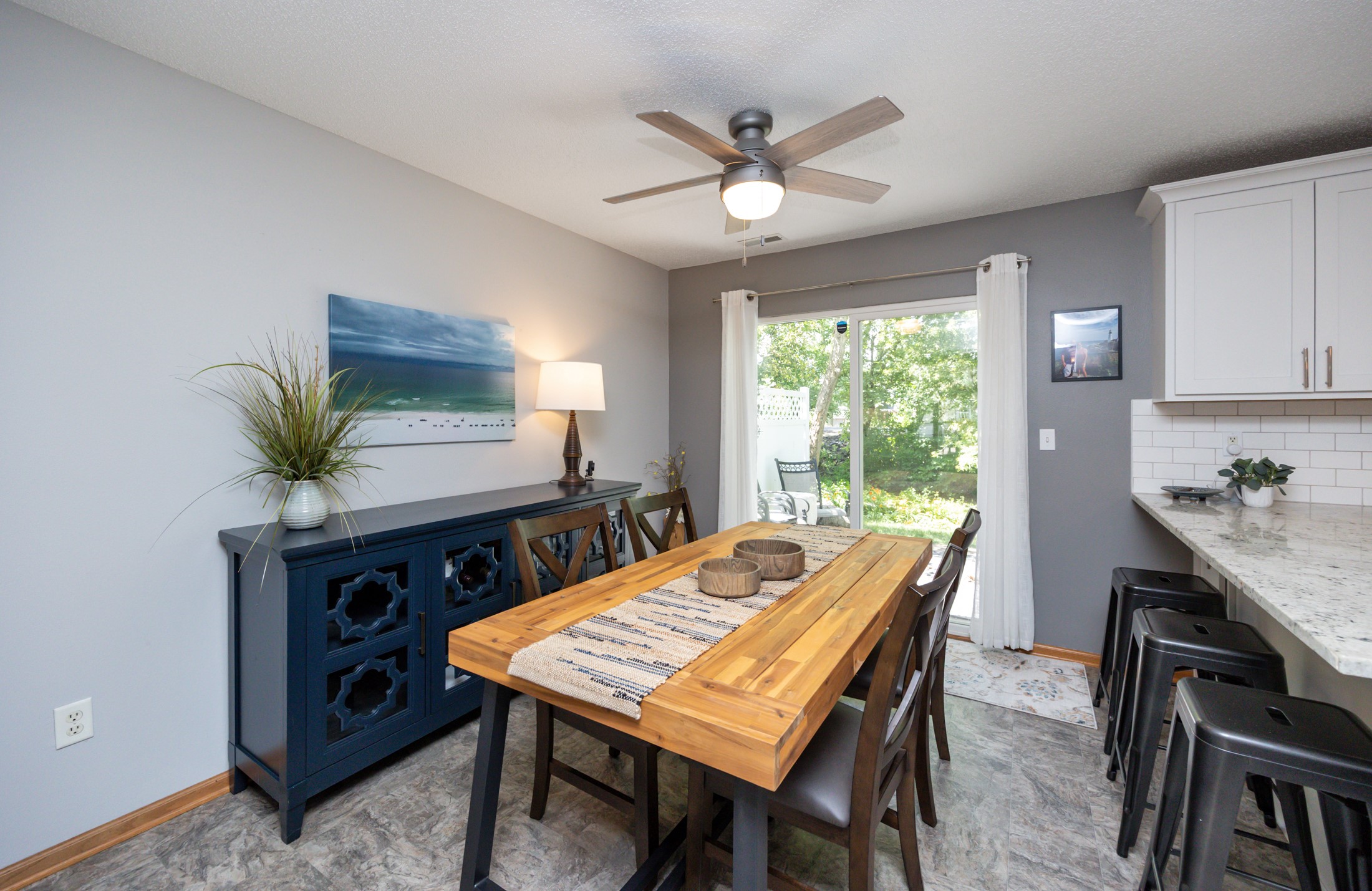 1121 NW Prairie Ridge Drive