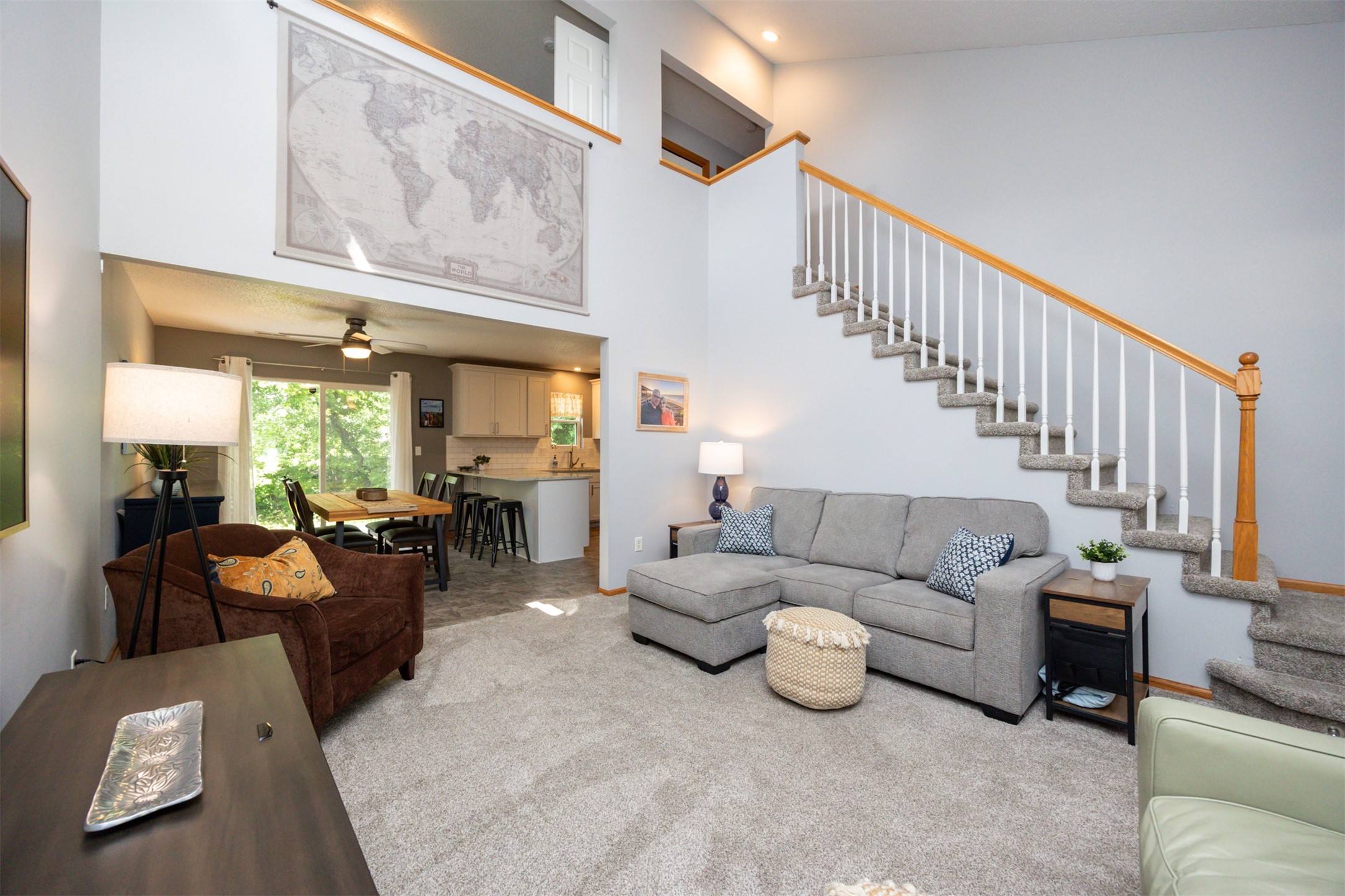 1121 NW Prairie Ridge Drive