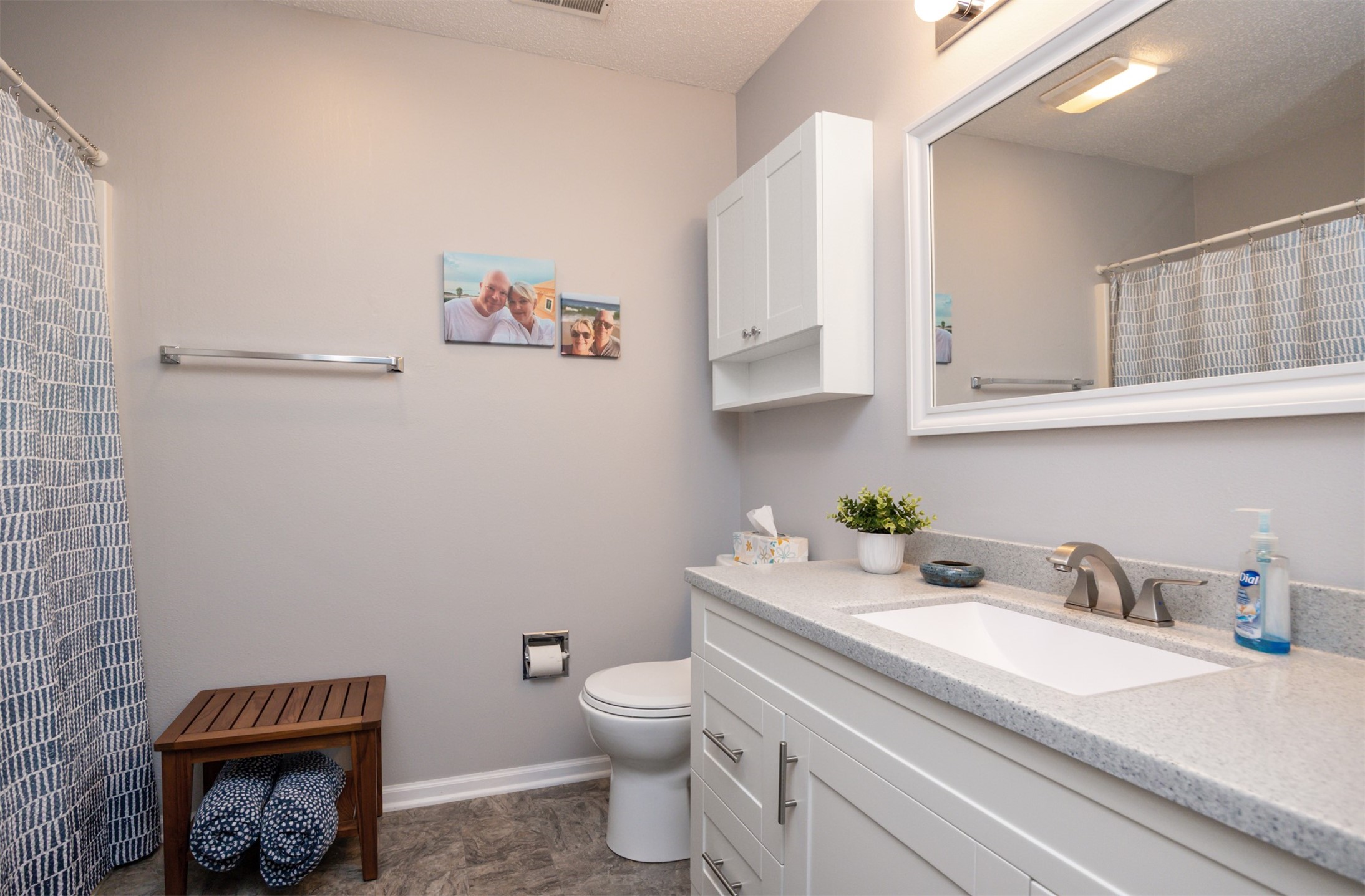 1121 NW Prairie Ridge Drive