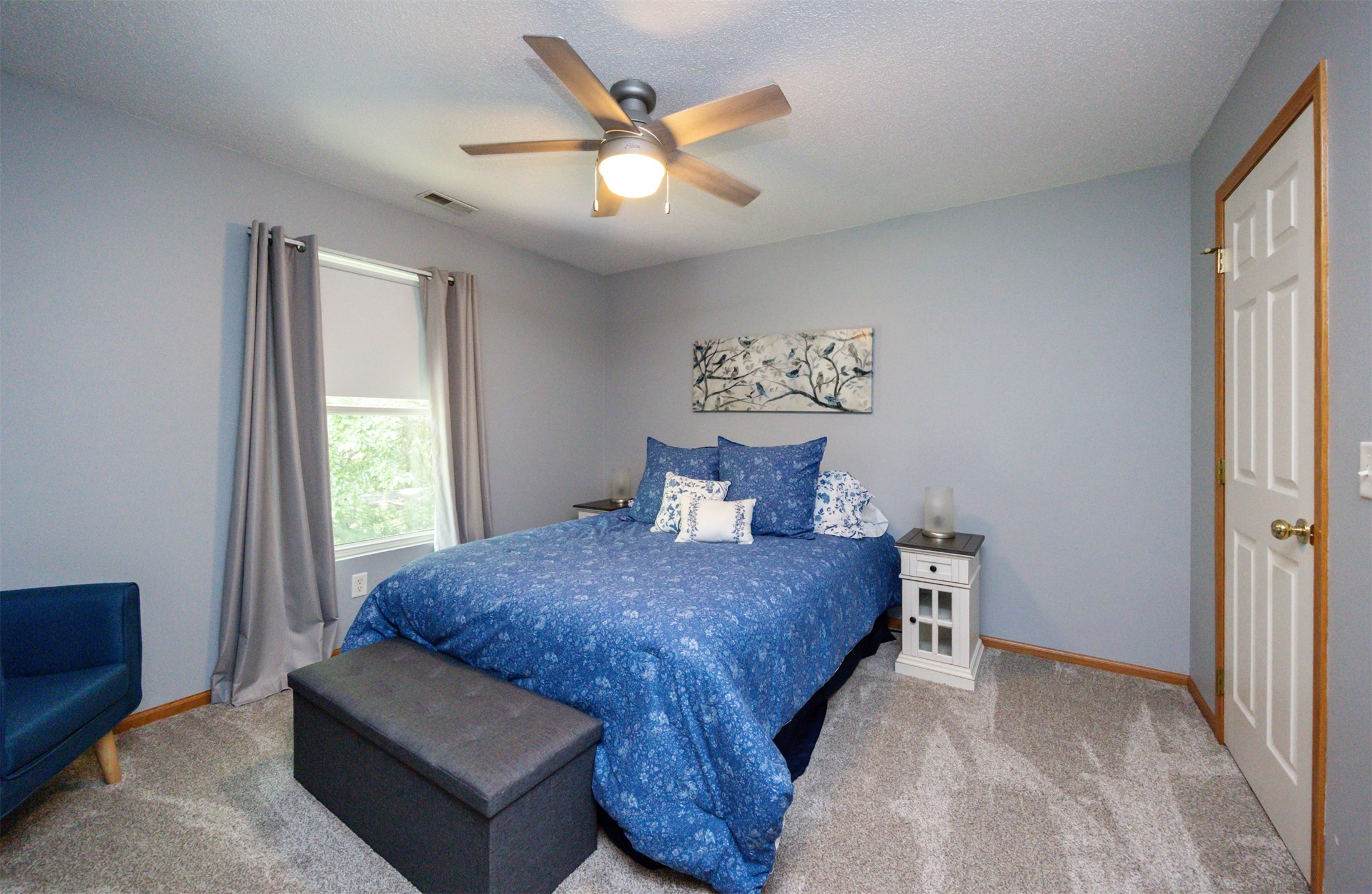 1121 NW Prairie Ridge Drive