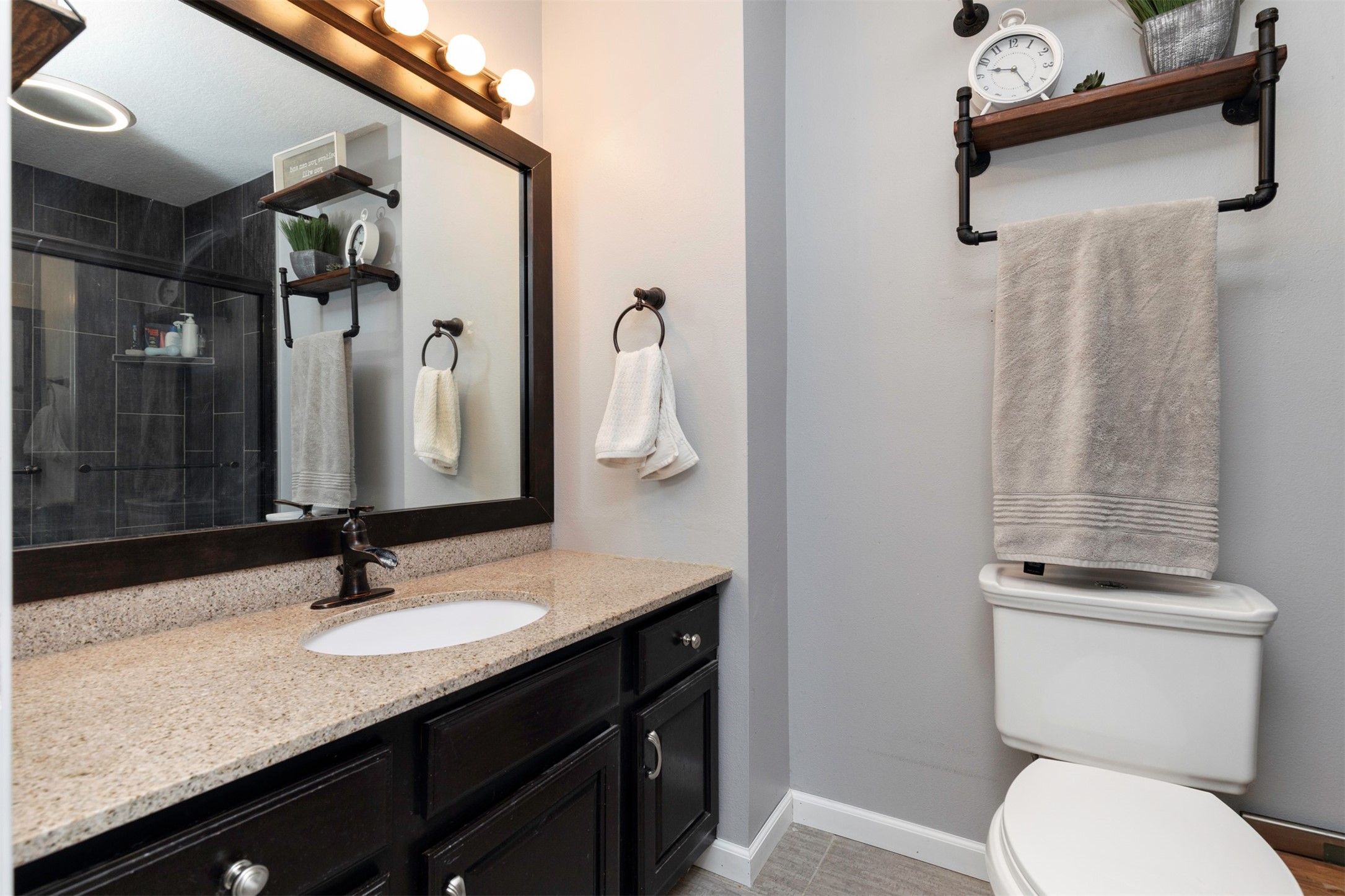 1501 NW North Creek Drive