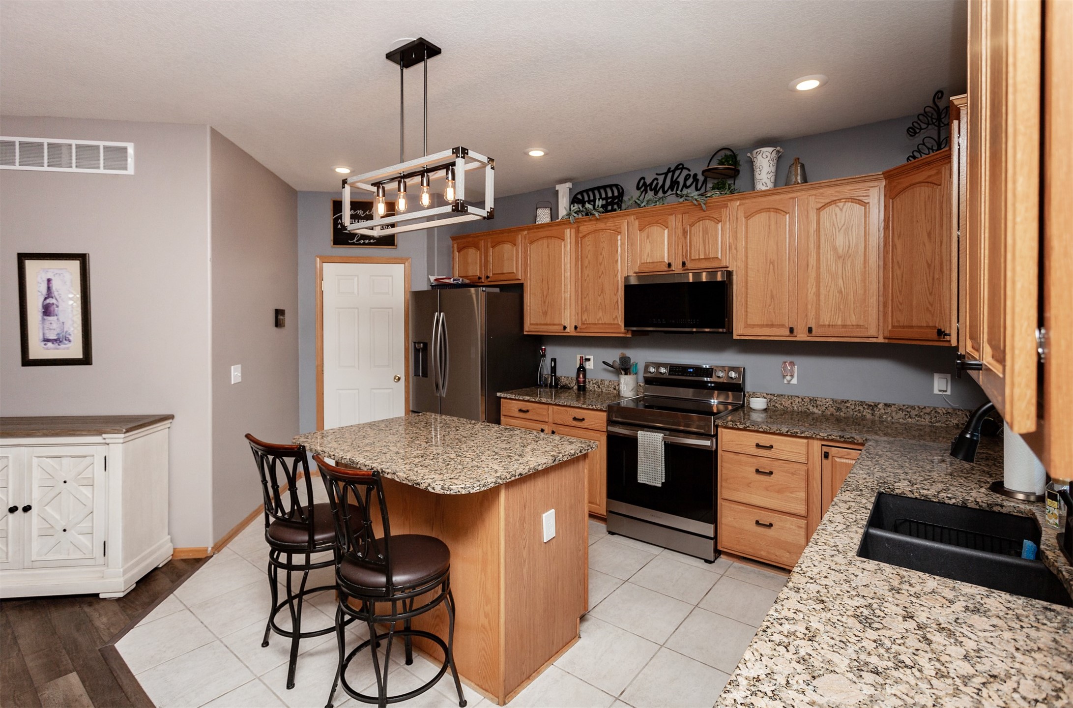 916 NW 21st Court