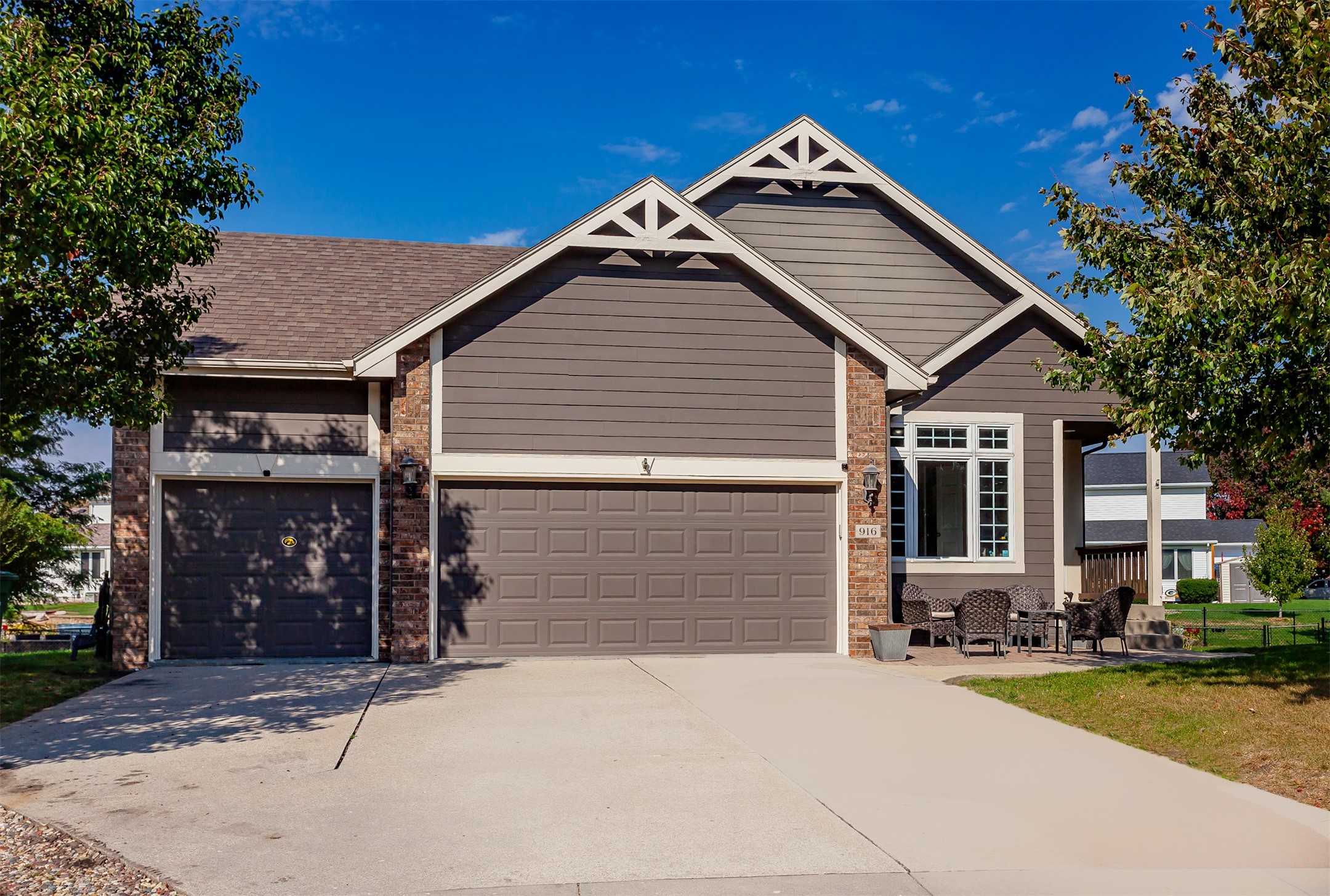916 NW 21st Court