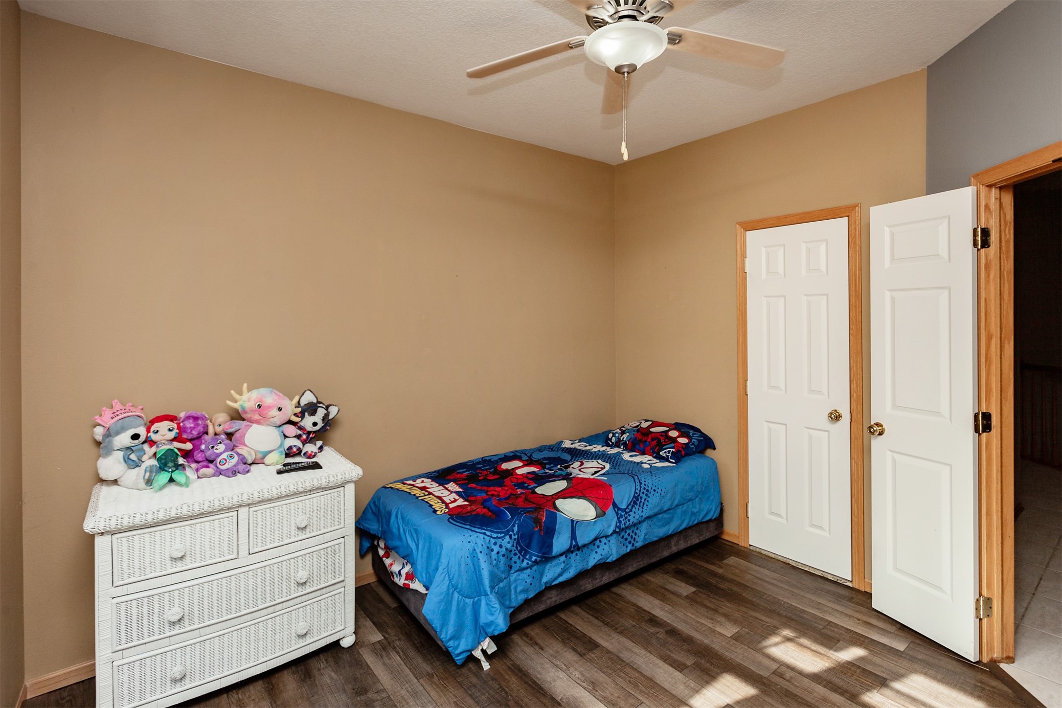 916 NW 21st Court