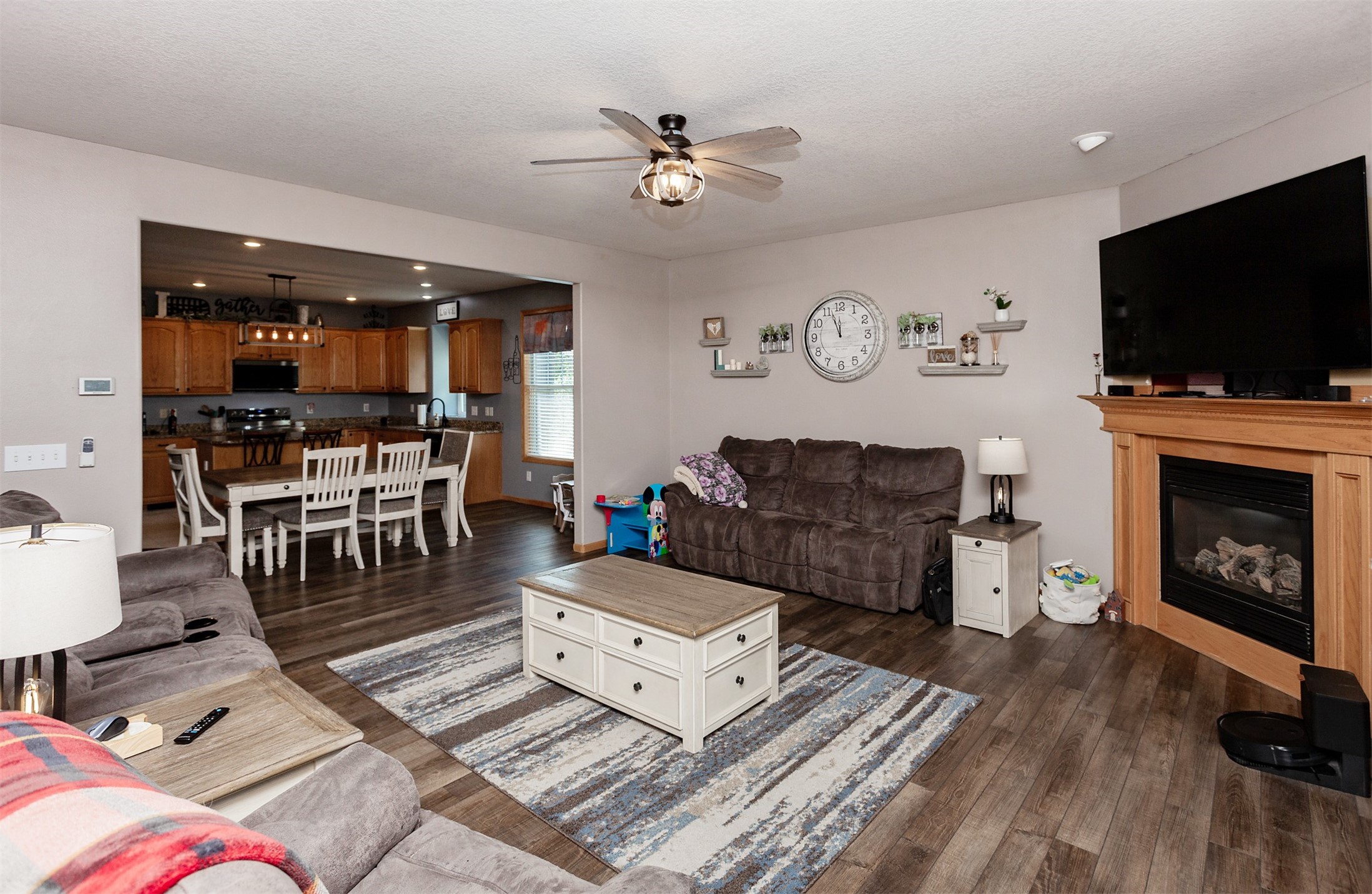 916 NW 21st Court