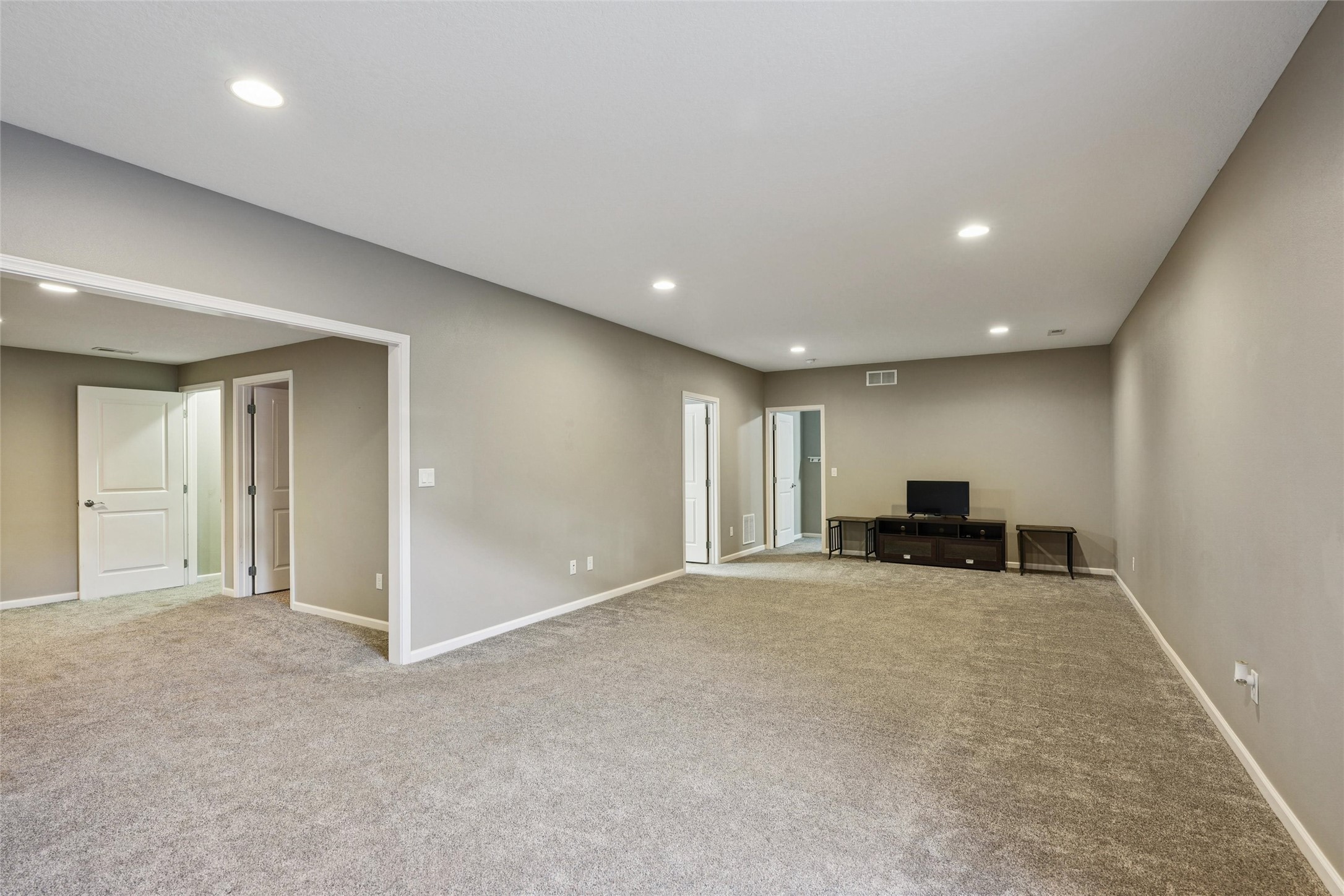 1216 Tuscany Drive SE