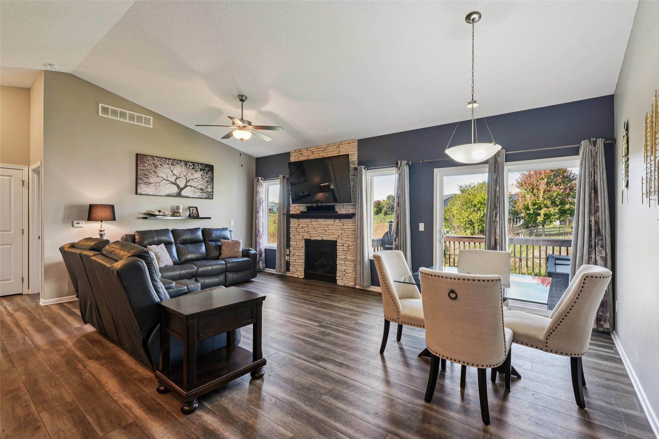 1216 Tuscany Drive SE