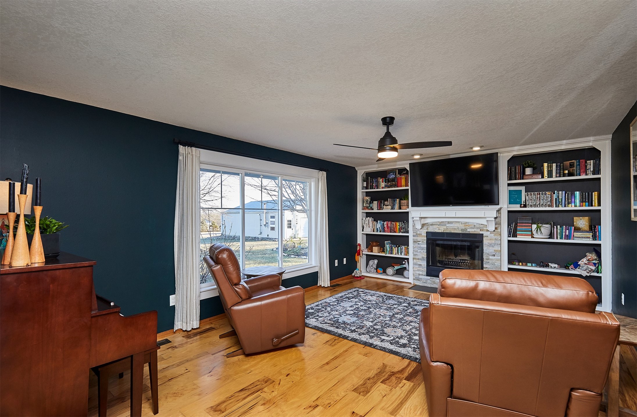 2445 NE 80th Street