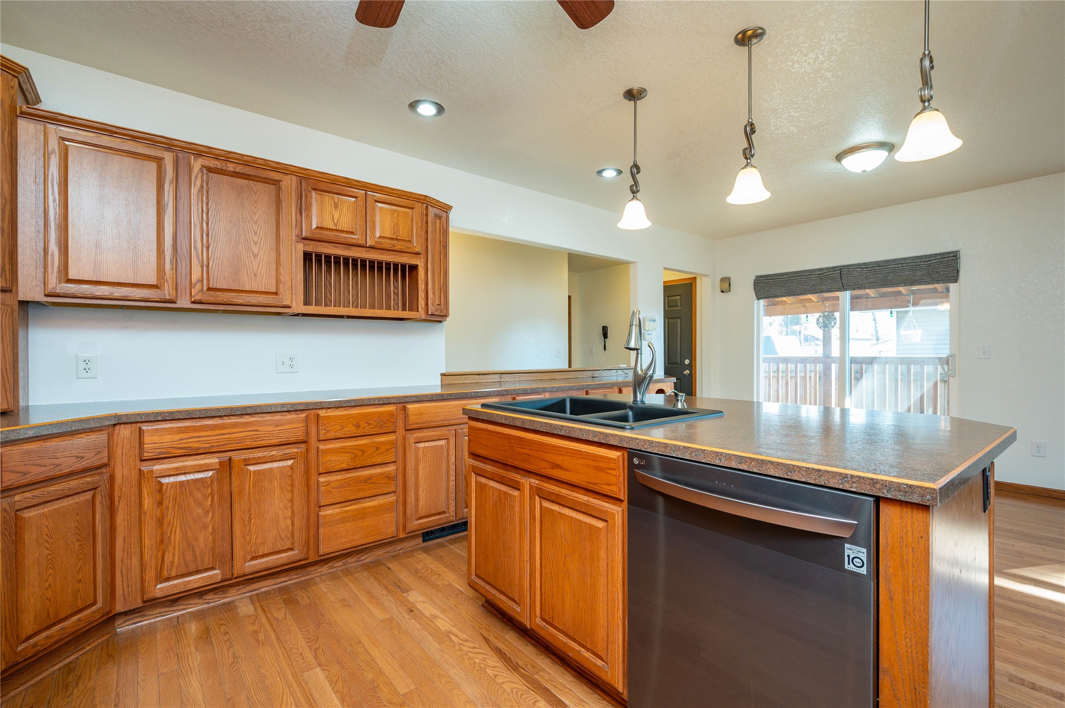 807 E 23rd Court