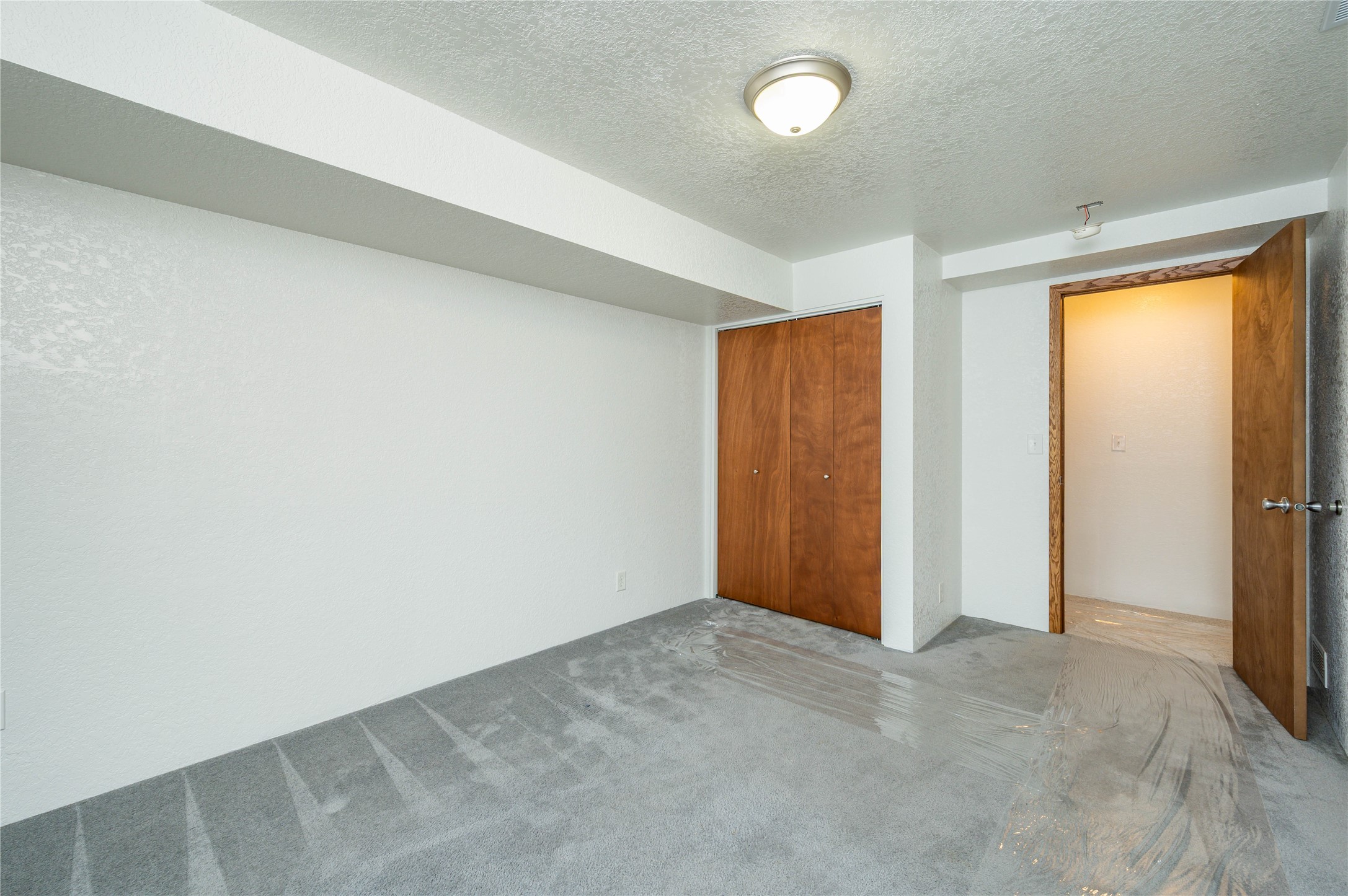 807 E 23rd Court