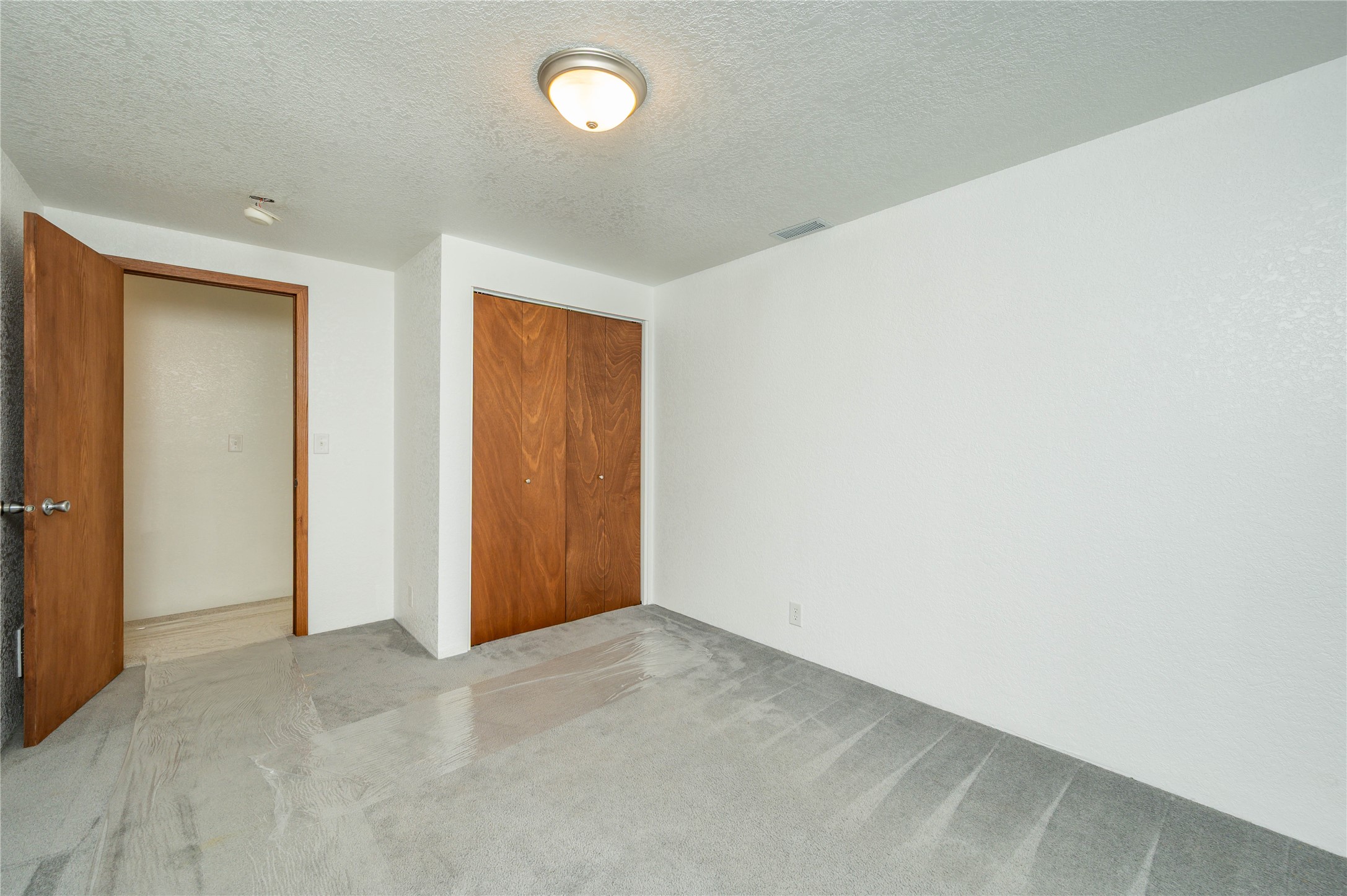 807 E 23rd Court