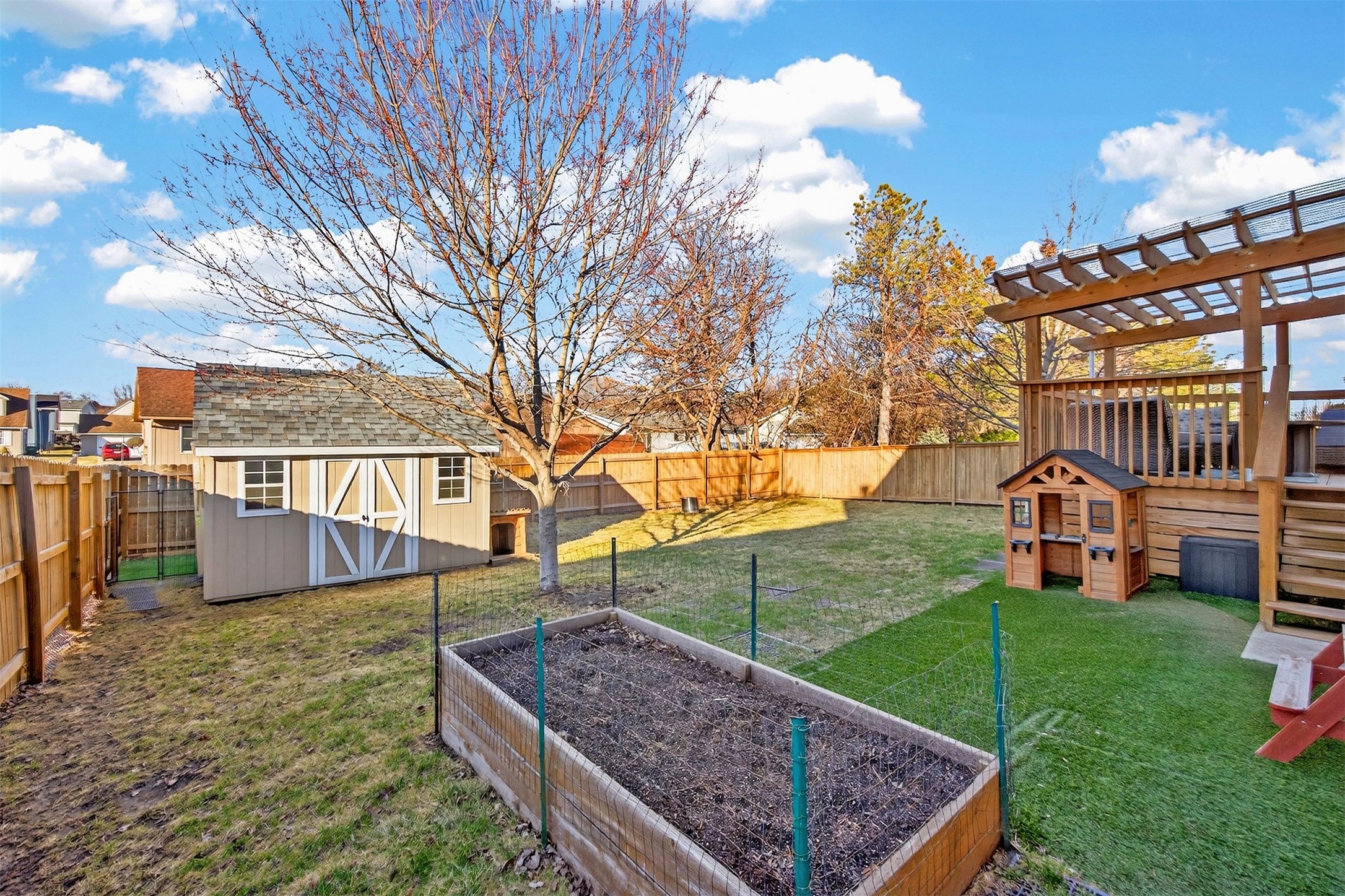 2810 SW Glenbrooke Boulevard