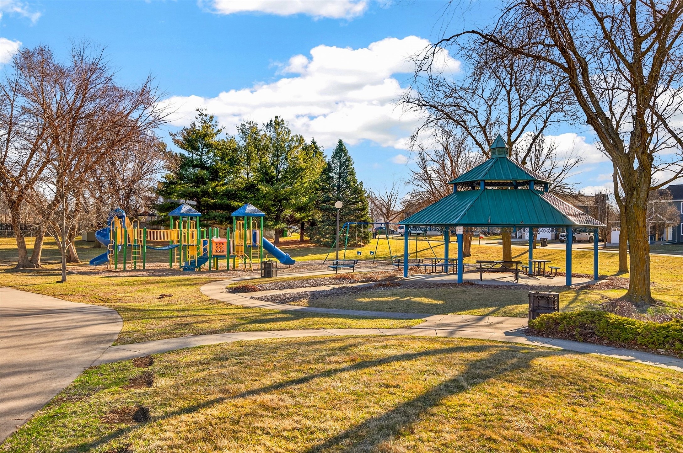 2810 SW Glenbrooke Boulevard