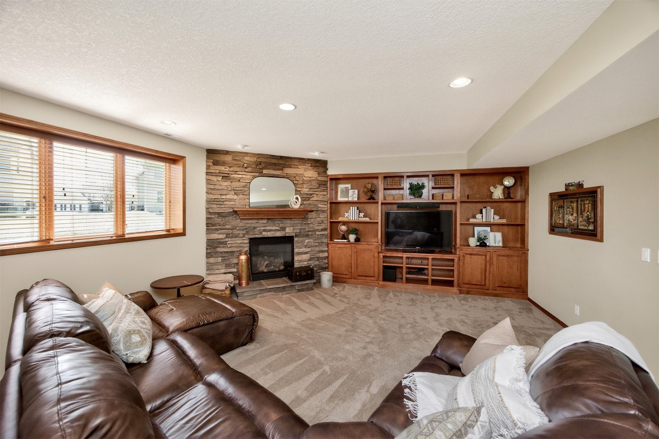 3917 SW Camden Circle