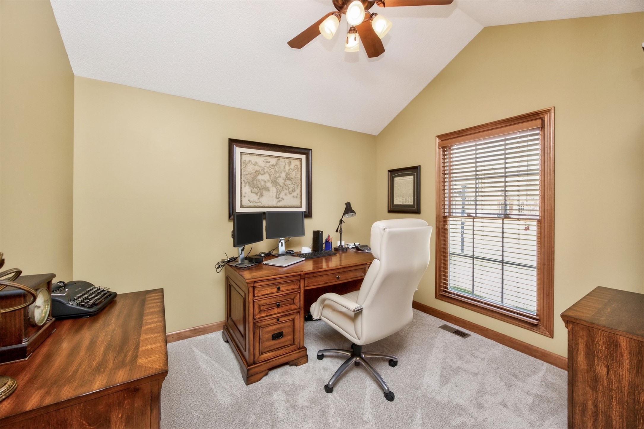 3917 SW Camden Circle