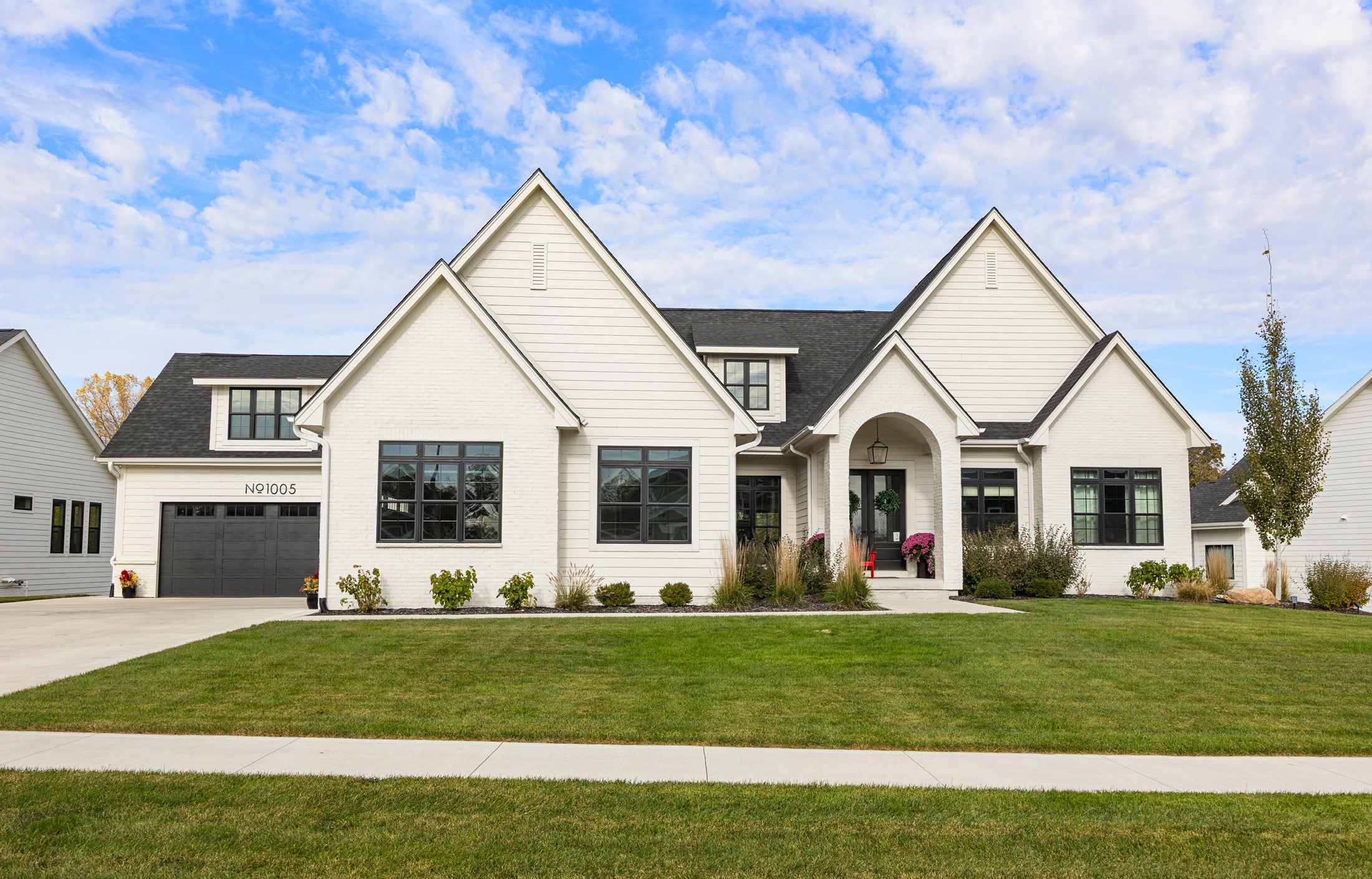 1005 W Aspen Ridge Circle