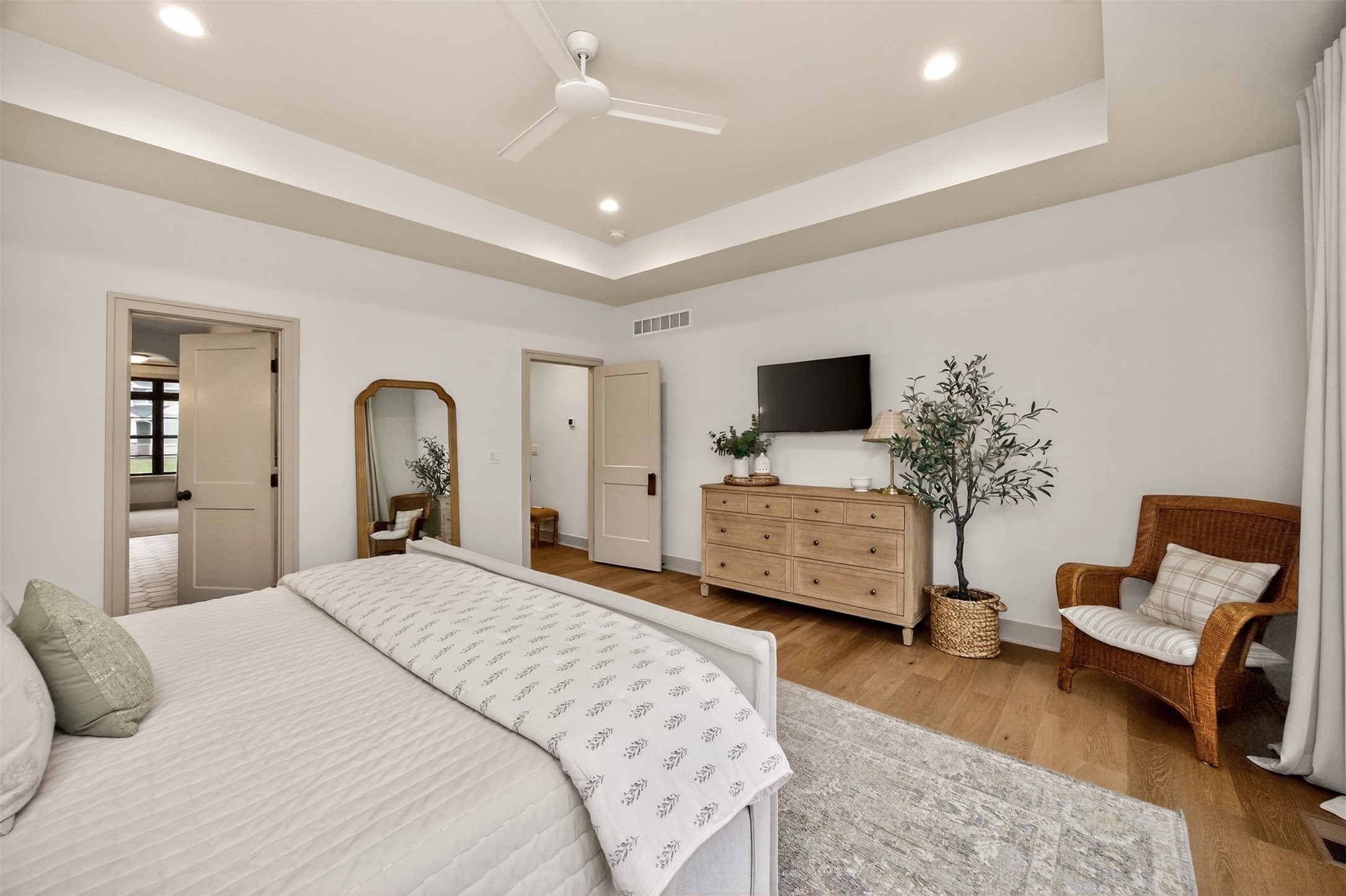 1005 W Aspen Ridge Circle