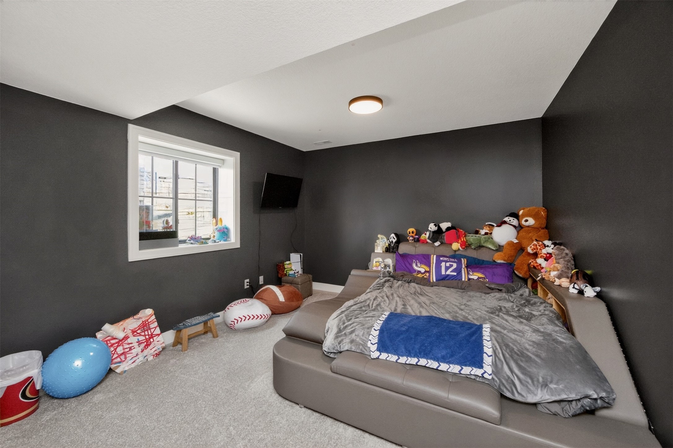 5822 NE Oak Drive