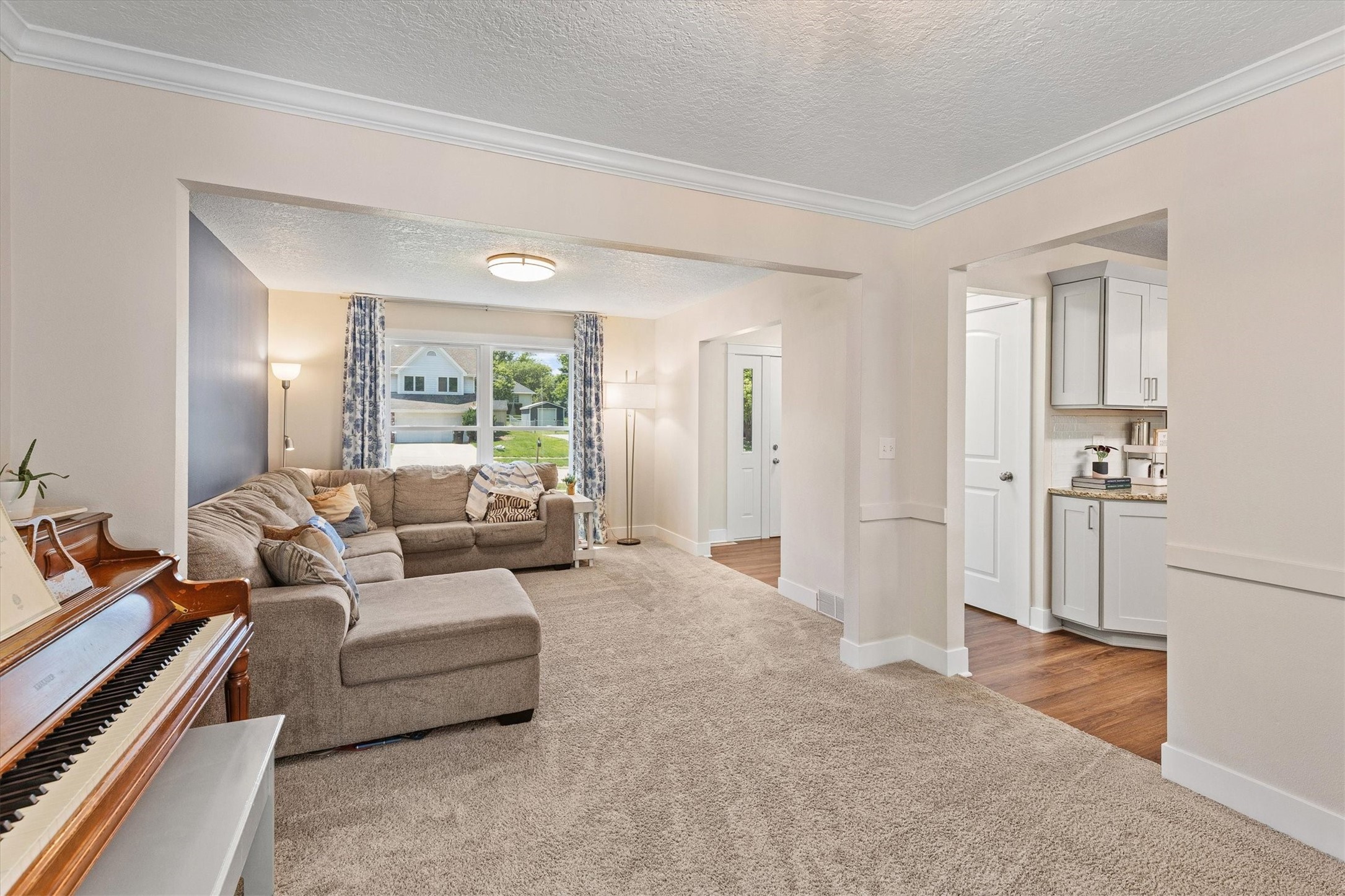 817 SE Rio Circle