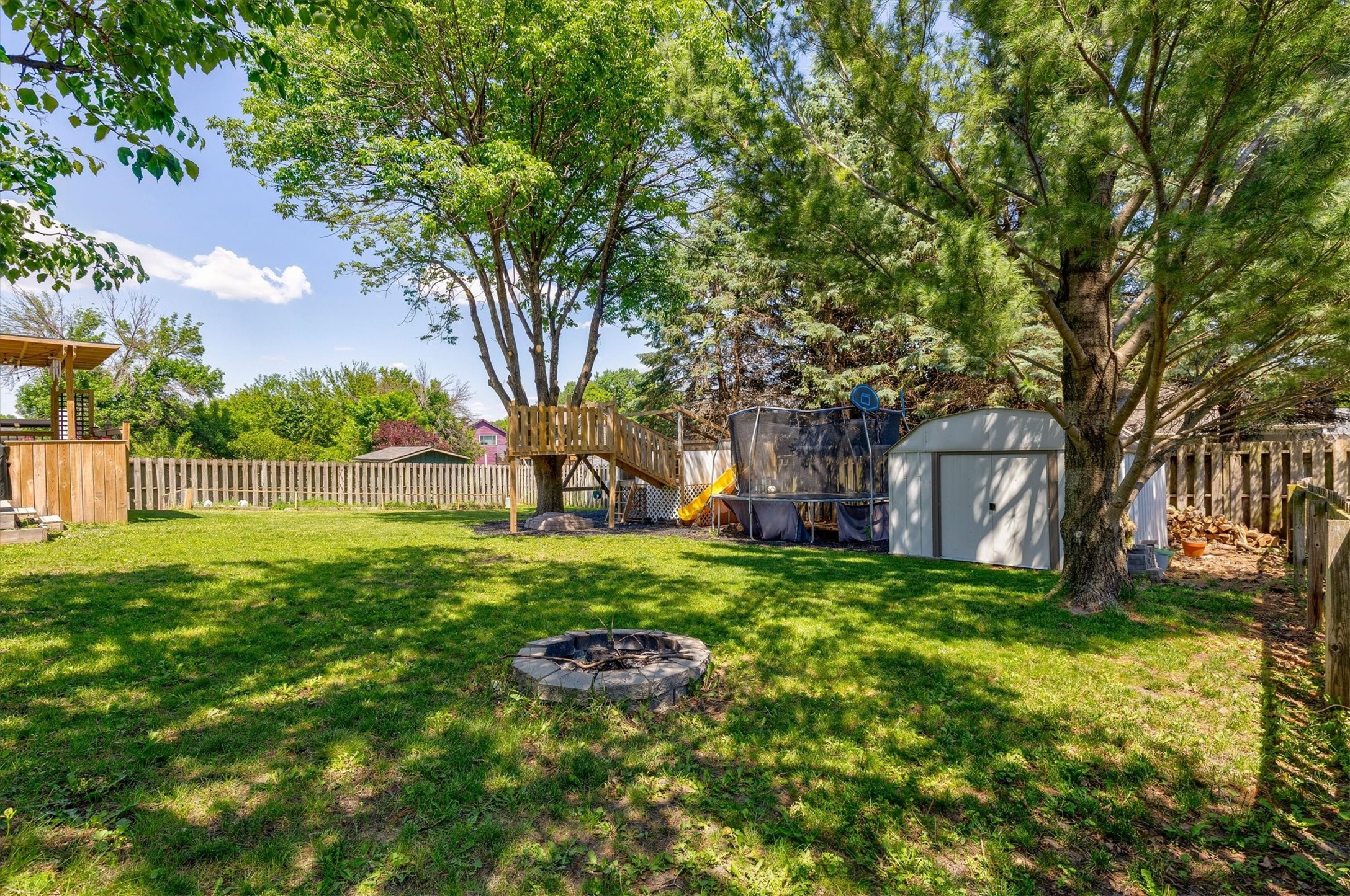 817 SE Rio Circle
