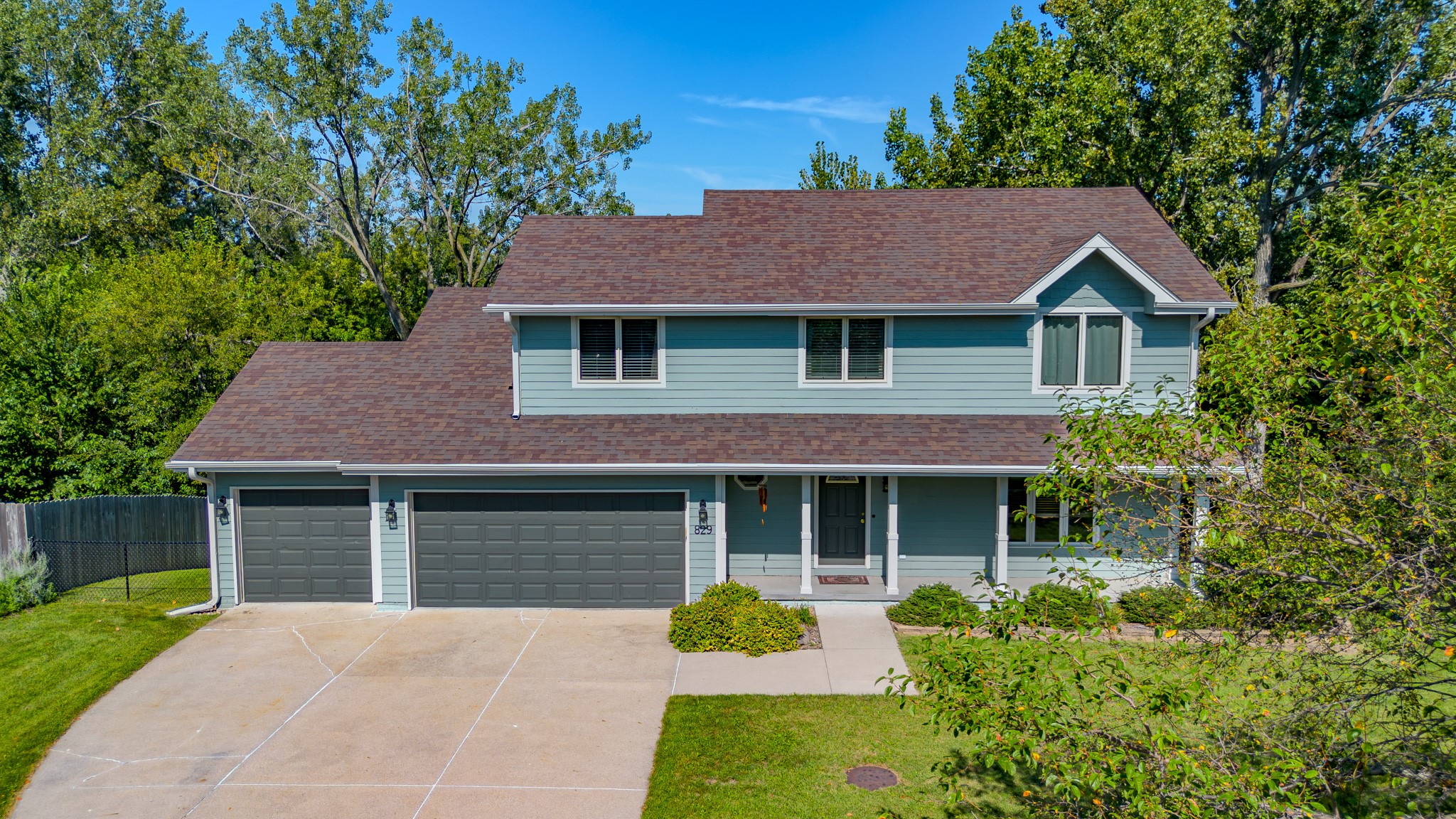 829 SE Laurie Lane