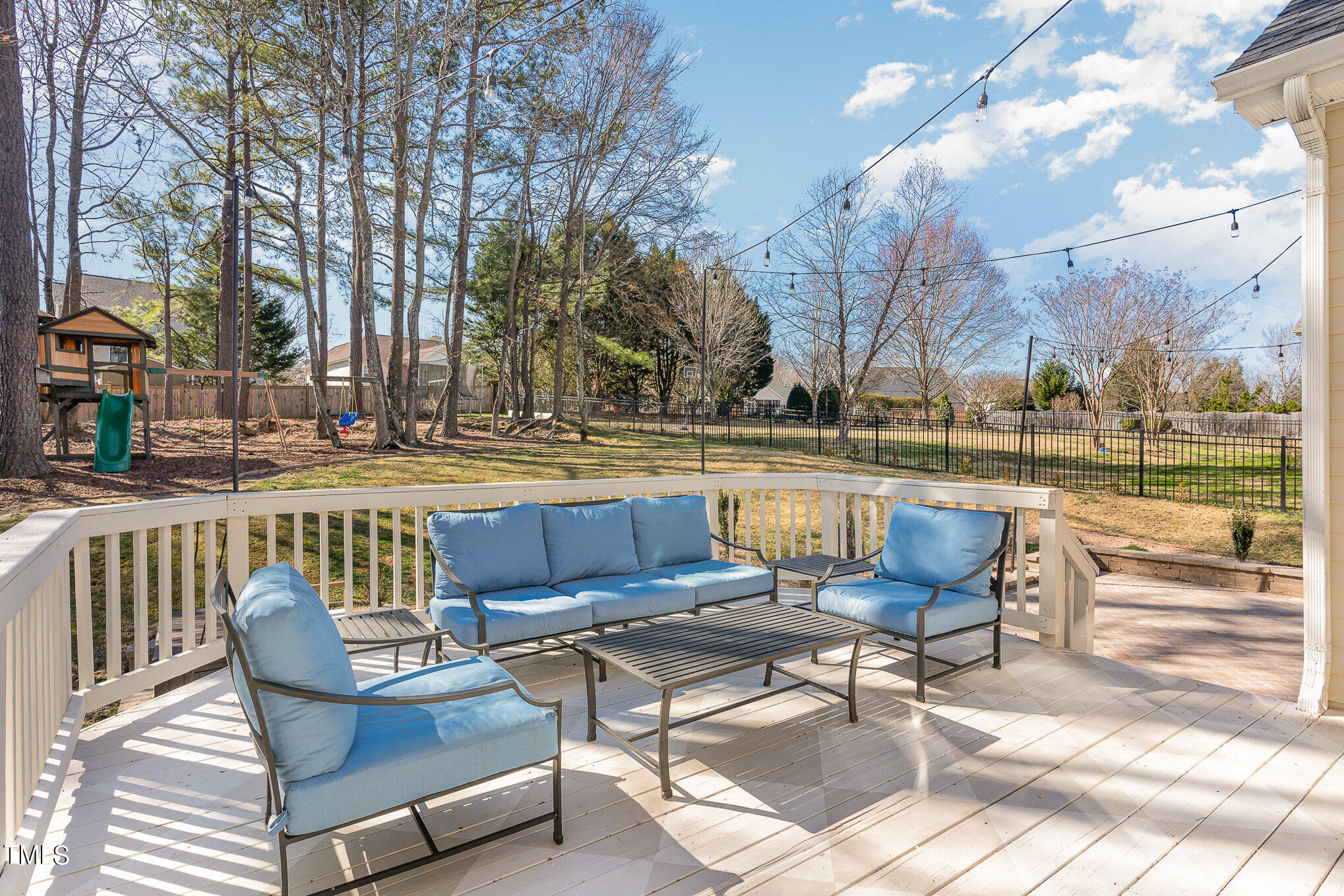 9205 Linslade Way