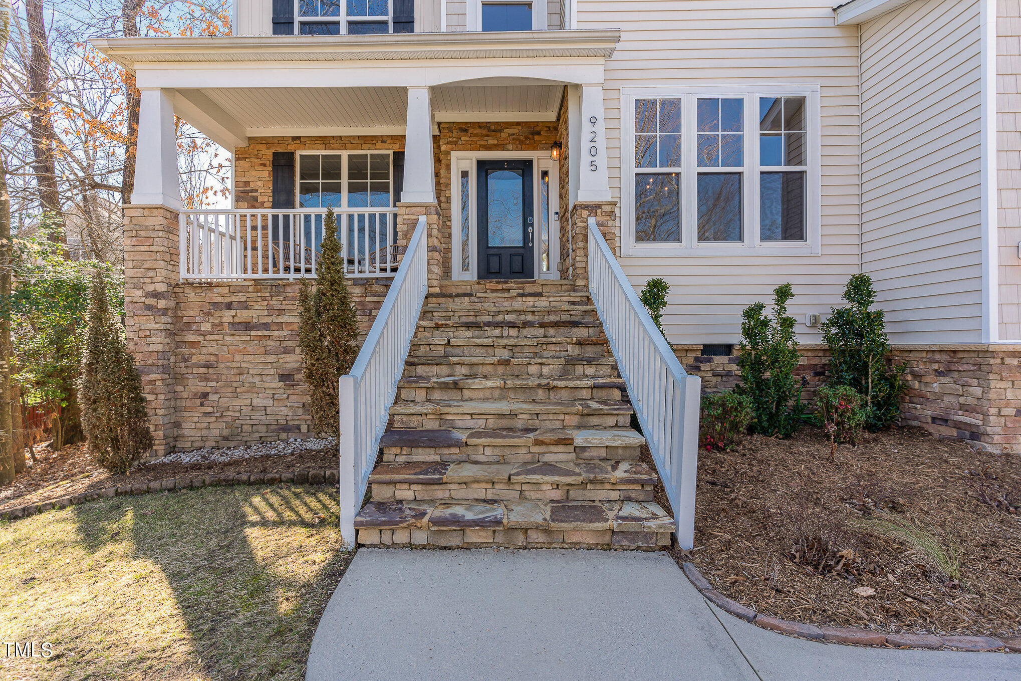 9205 Linslade Way