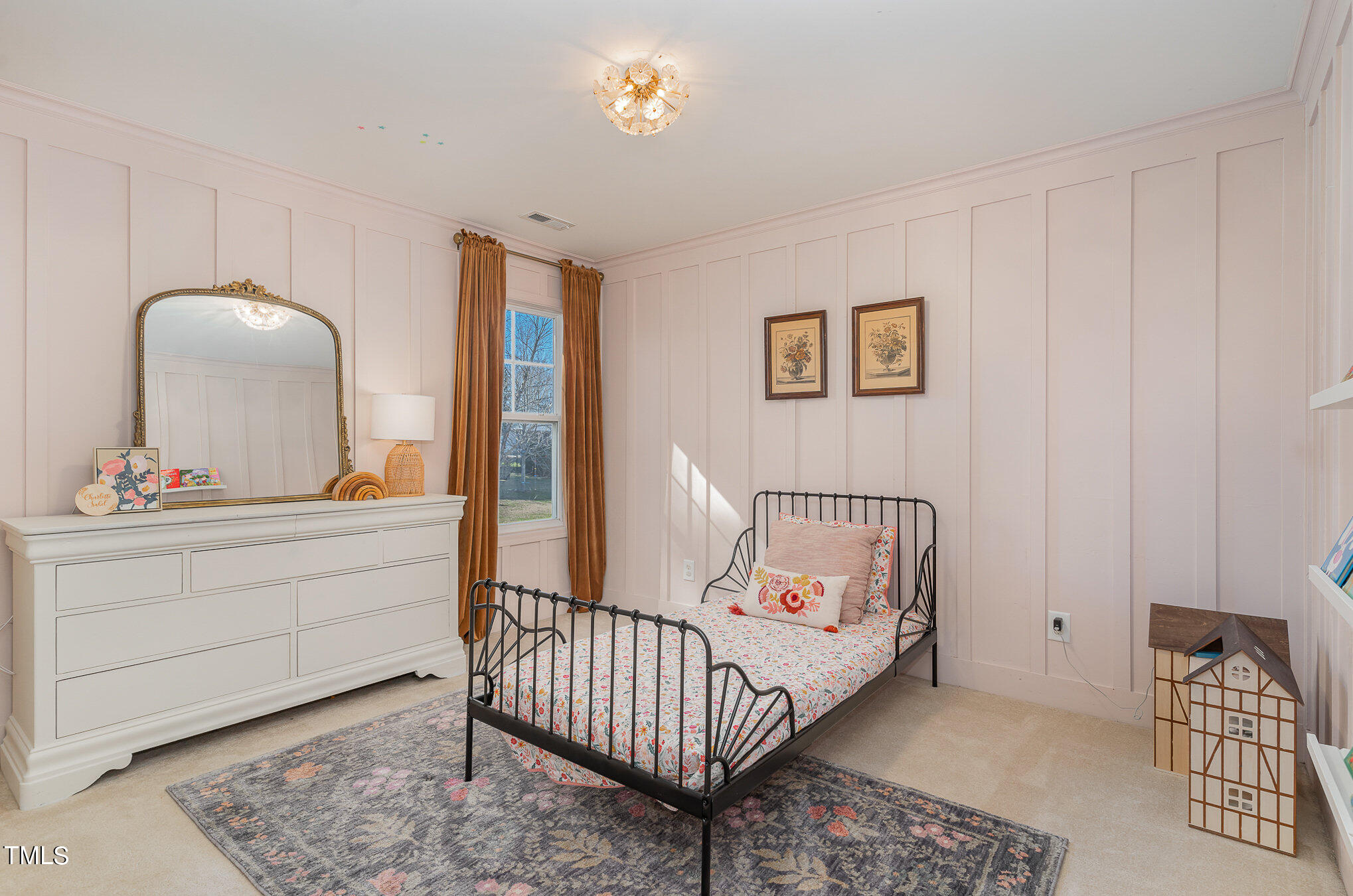 9205 Linslade Way