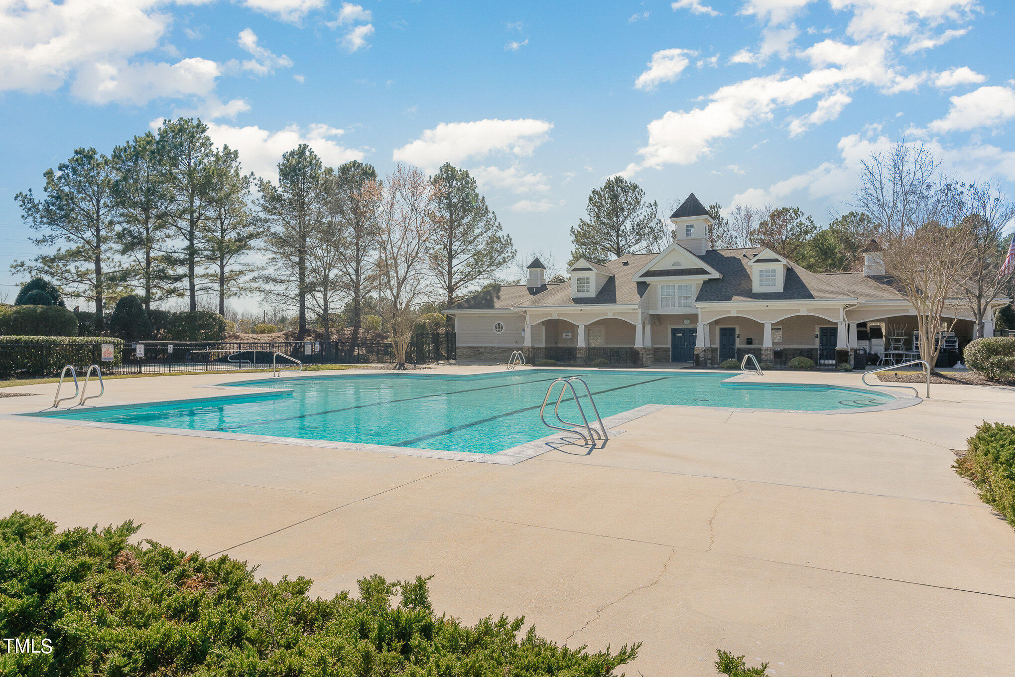 9205 Linslade Way