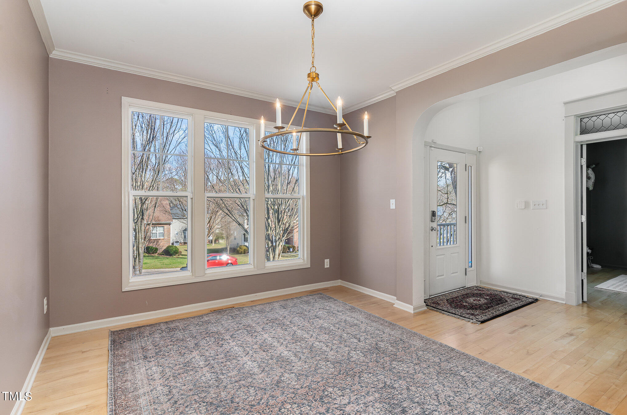 9205 Linslade Way
