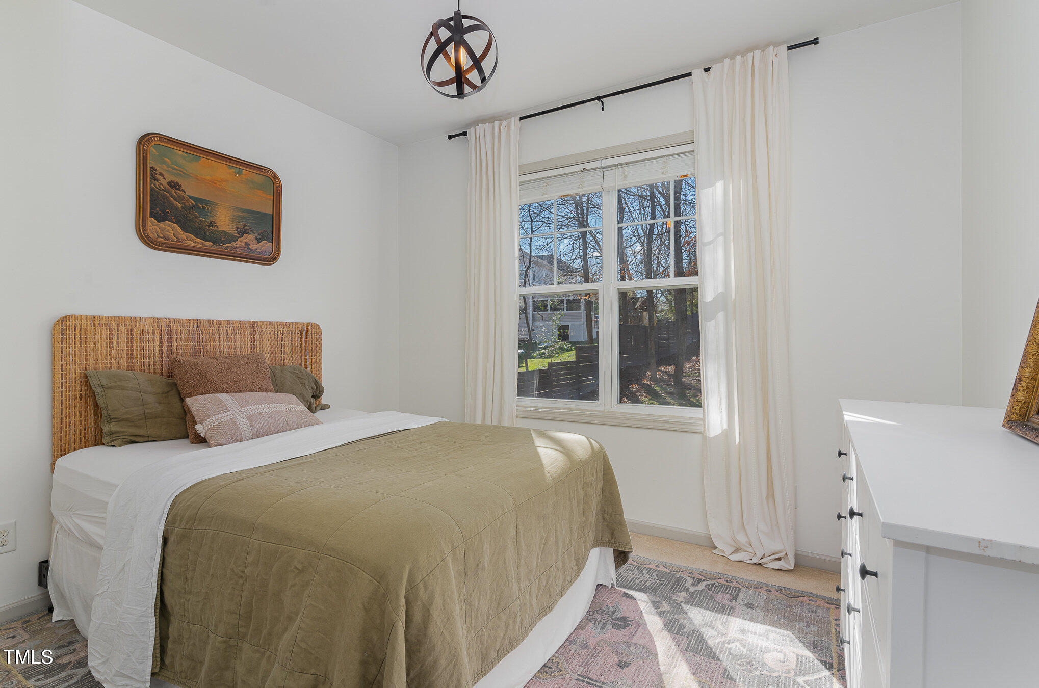 9205 Linslade Way