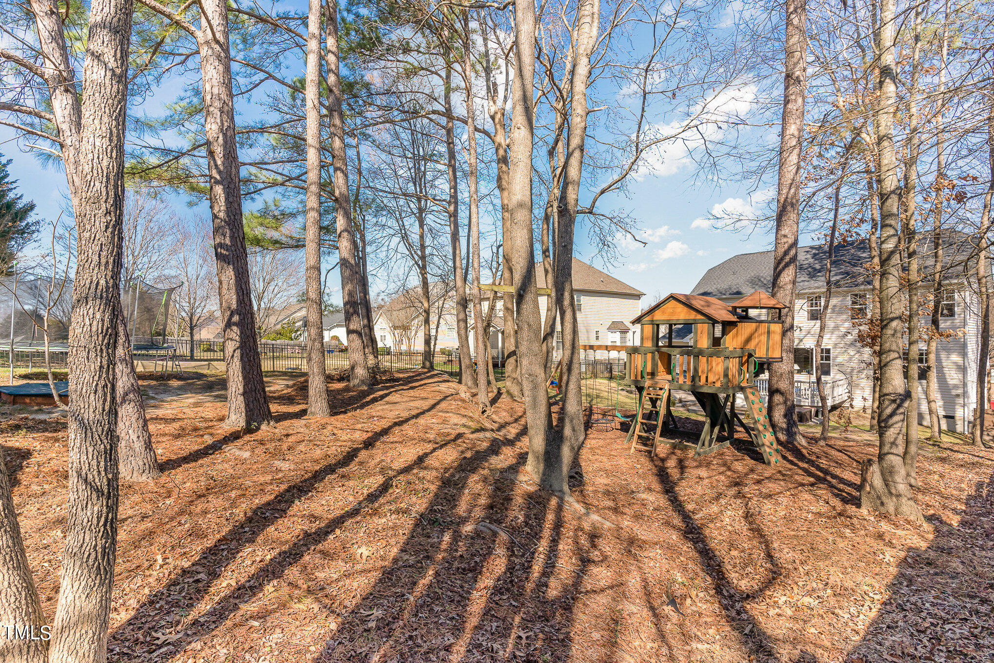 9205 Linslade Way