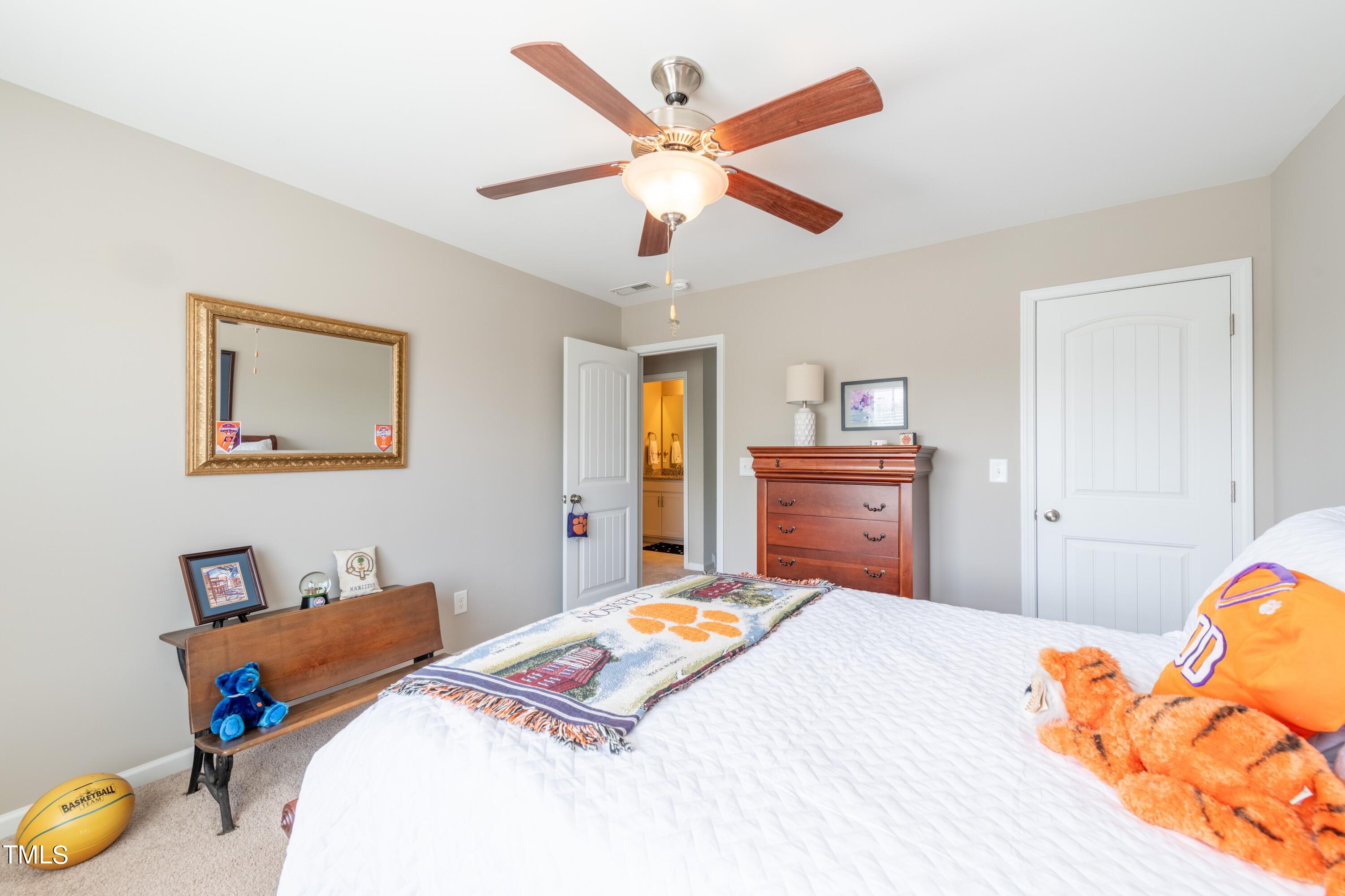 2705 Cypress Point Lane